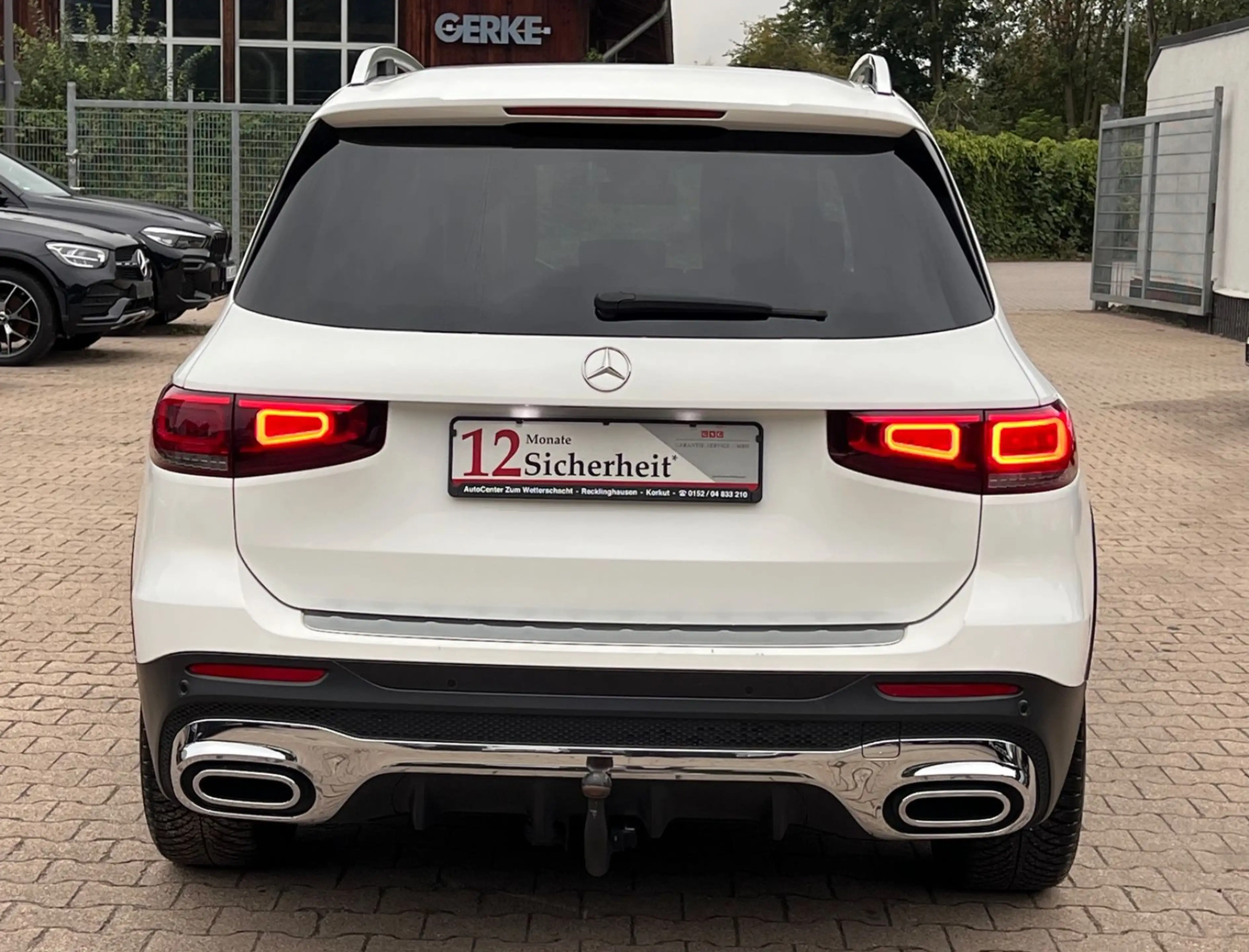 Mercedes-Benz GLB 200 d AMG LINE 8G-DCT-7*SITZER-LEDER-R.CAM- — photo 11