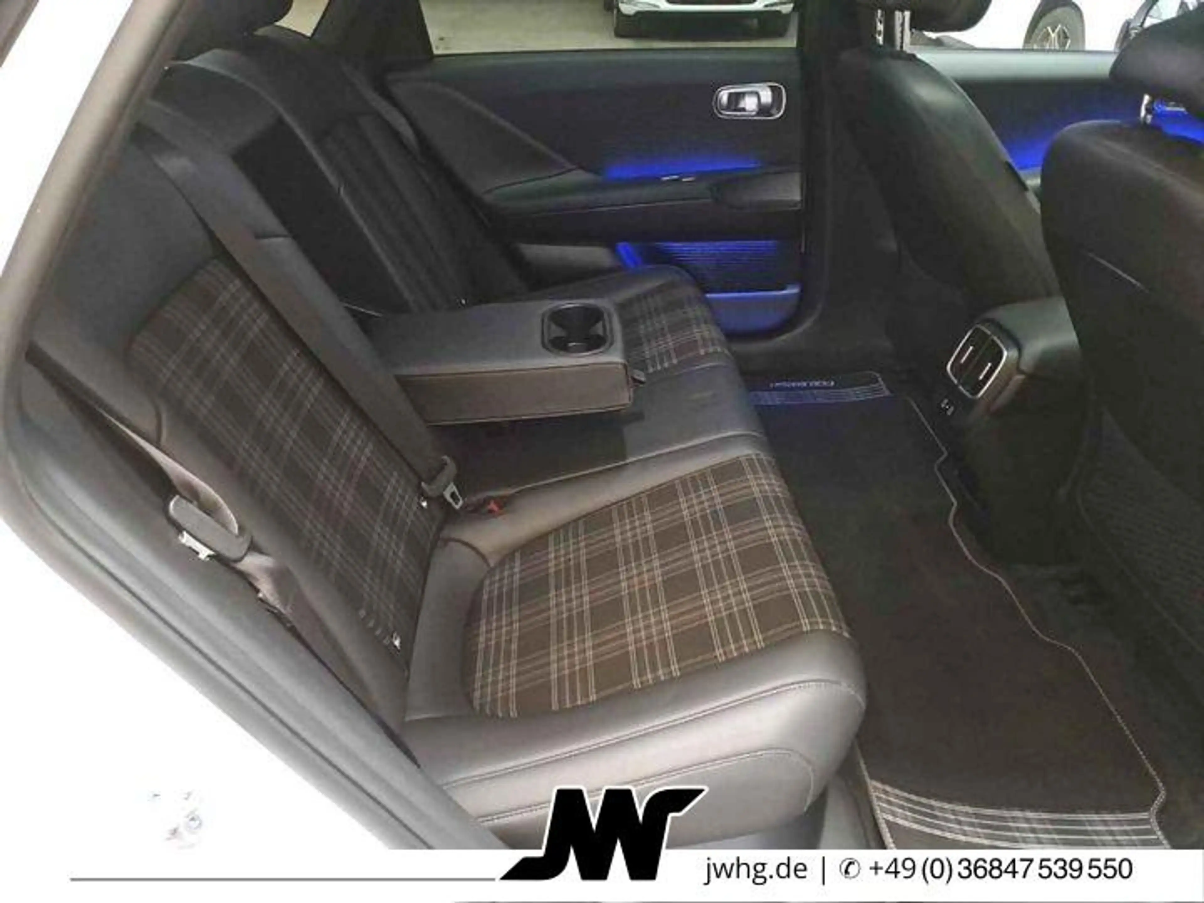 Hyundai IONIQ 6 First Ed. EV 4WD|ACC|360°|GlasD|HUD|20" — photo 8