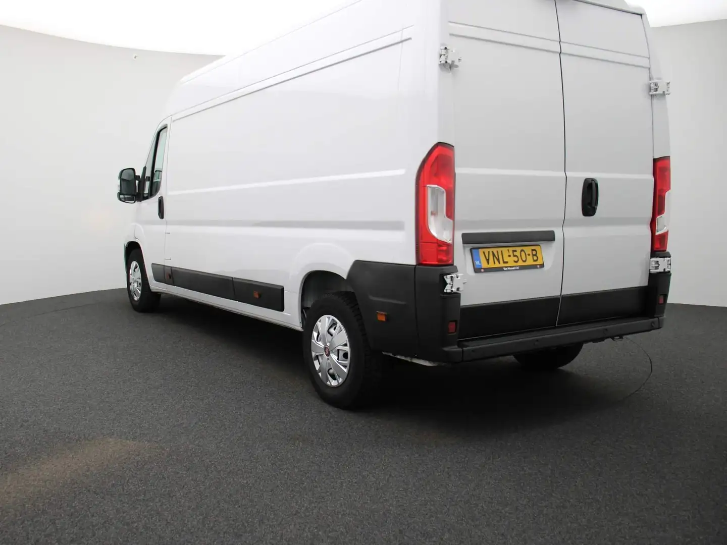 Fiat Ducato E-Ducato 3.5T L3H2 79 kWh | Navigatie | Climate Co Wit - 2