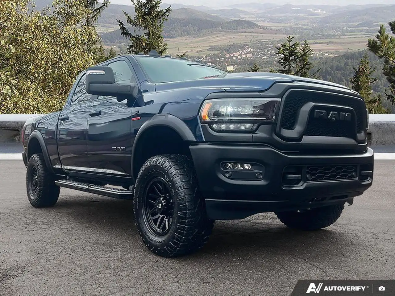 RAM 2500 снимка RAM 2500