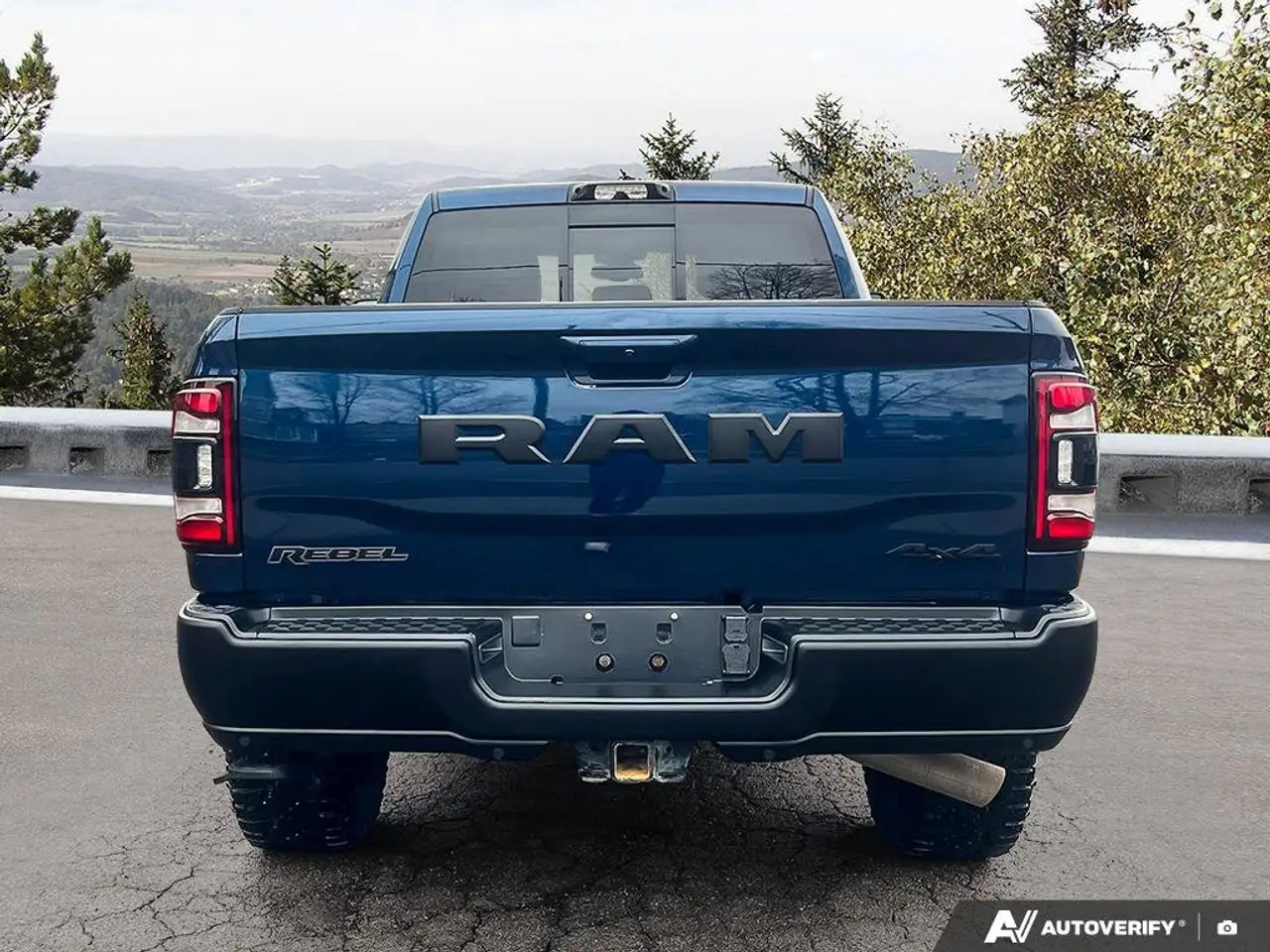 RAM 2500 снимка RAM 2500