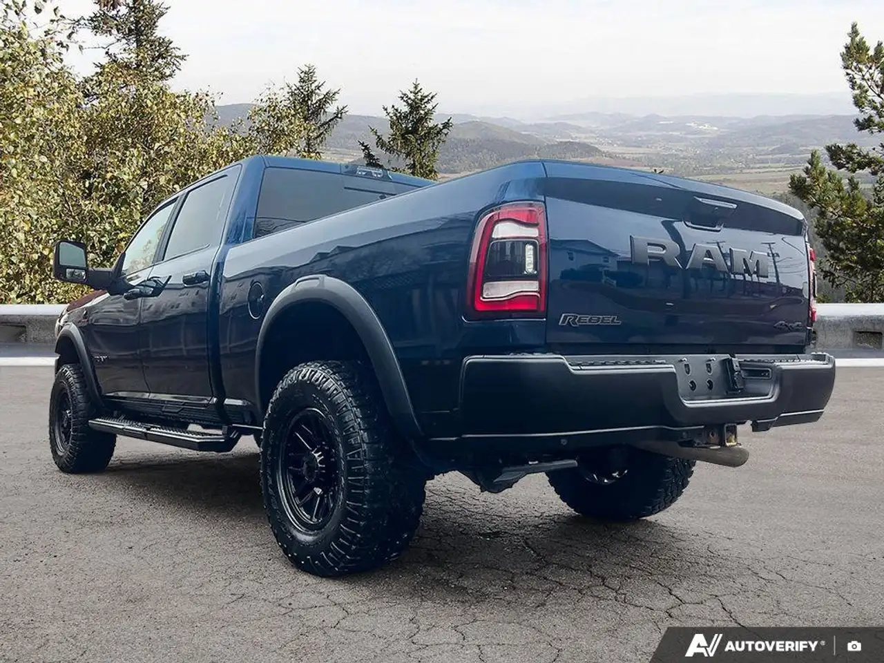 RAM 2500 снимка RAM 2500
