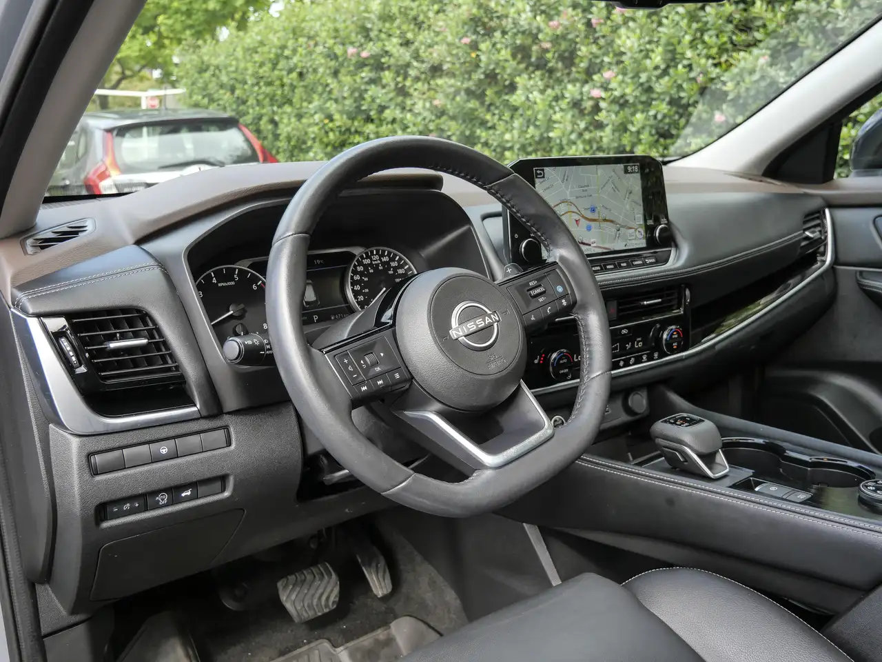 Nissan Rogue photo Nissan Rogue