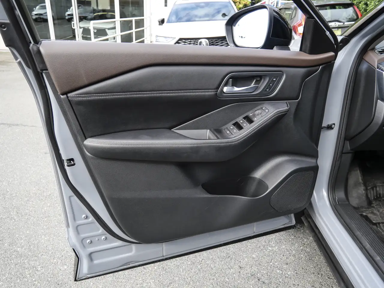 Nissan Rogue photo Nissan Rogue