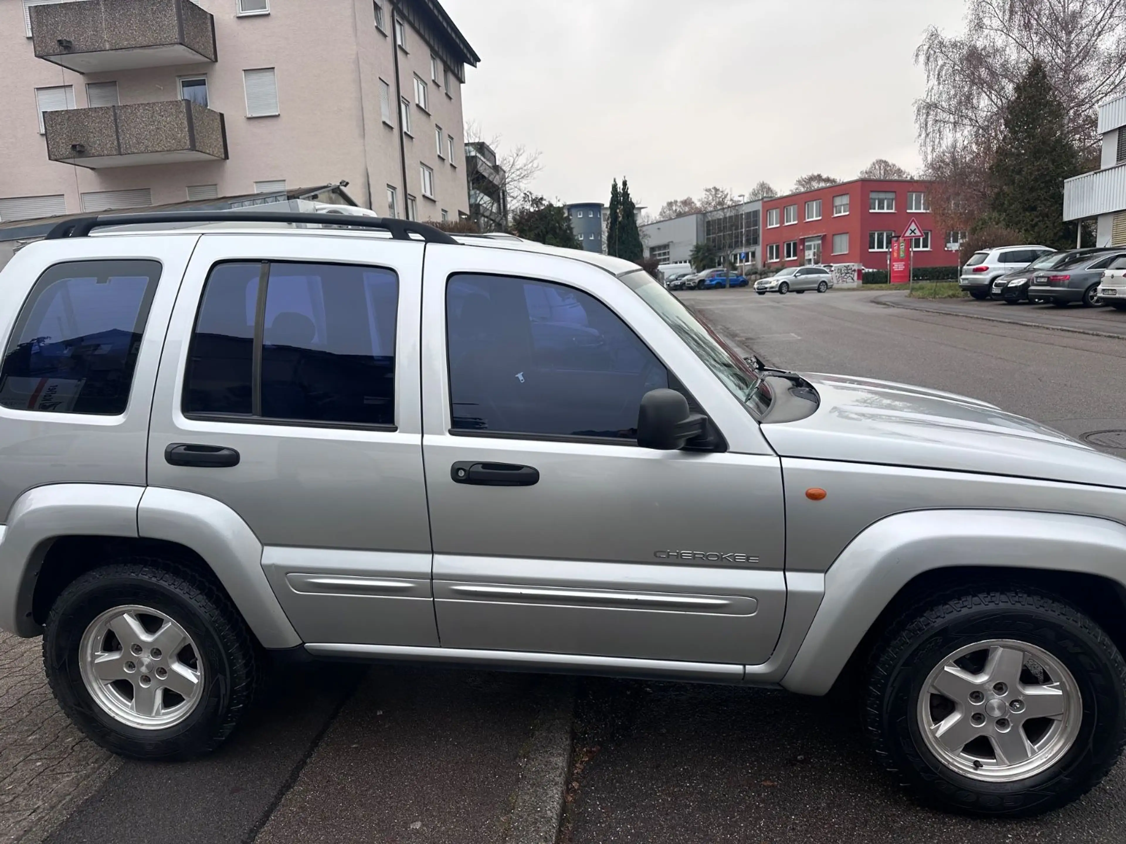 Jeep Cherokee Limited 3.7 Auto. — photo 7