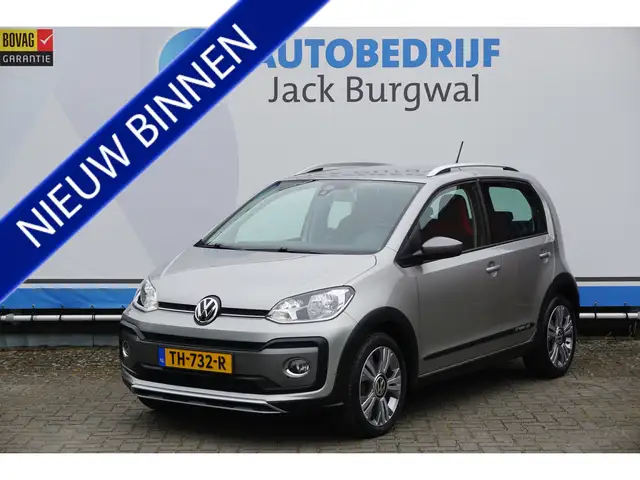 Volkswagen up! 1.0 BMT cross up! Camera | Cruisecontr. | Climate