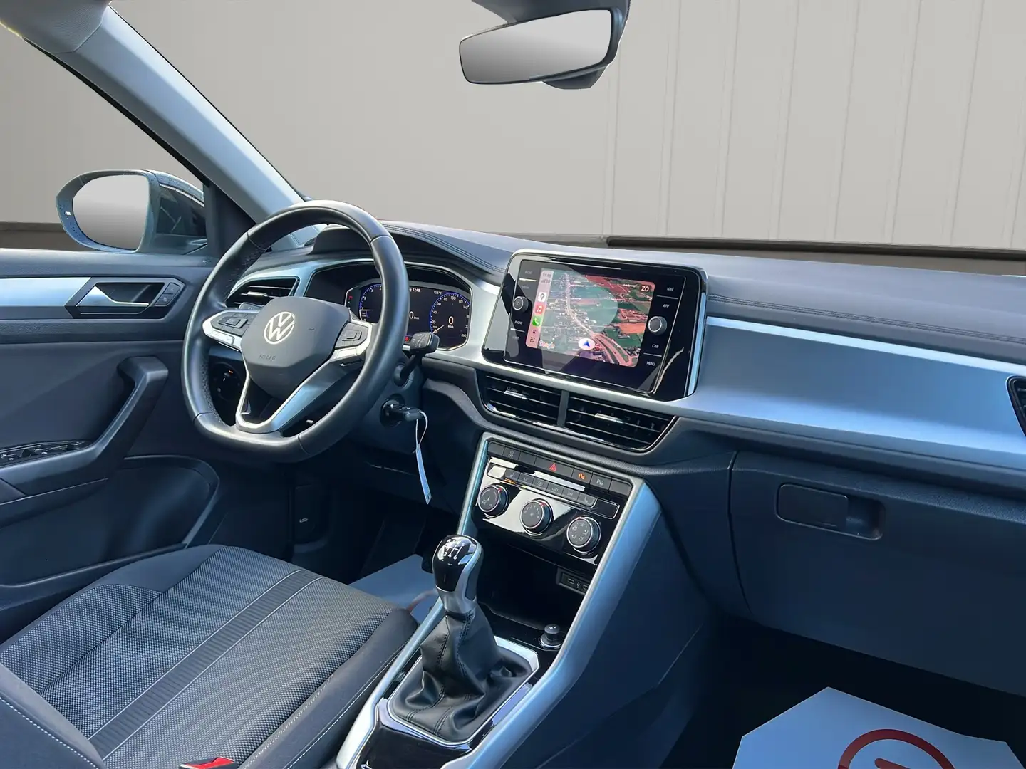 Volkswagen T-Roc 1.5TSI 150pk Life • Ascot Grey/Black TREKHAAK Grey - 2