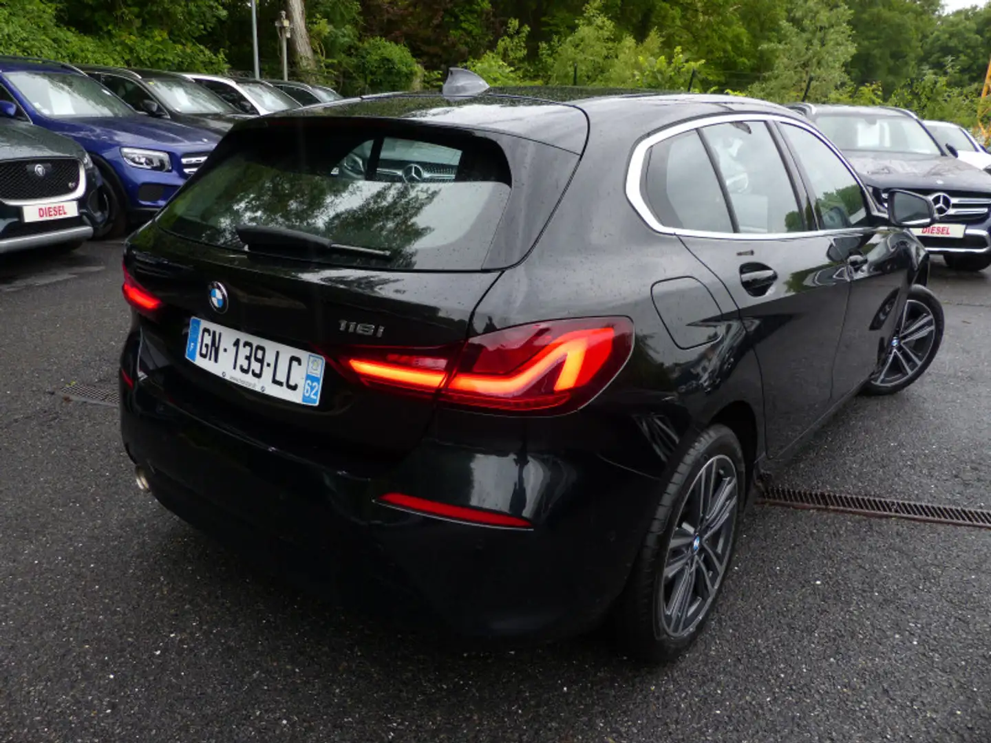 BMW 116 (F40) 116I 109CH BUSINESS DESIGN Noir - 2