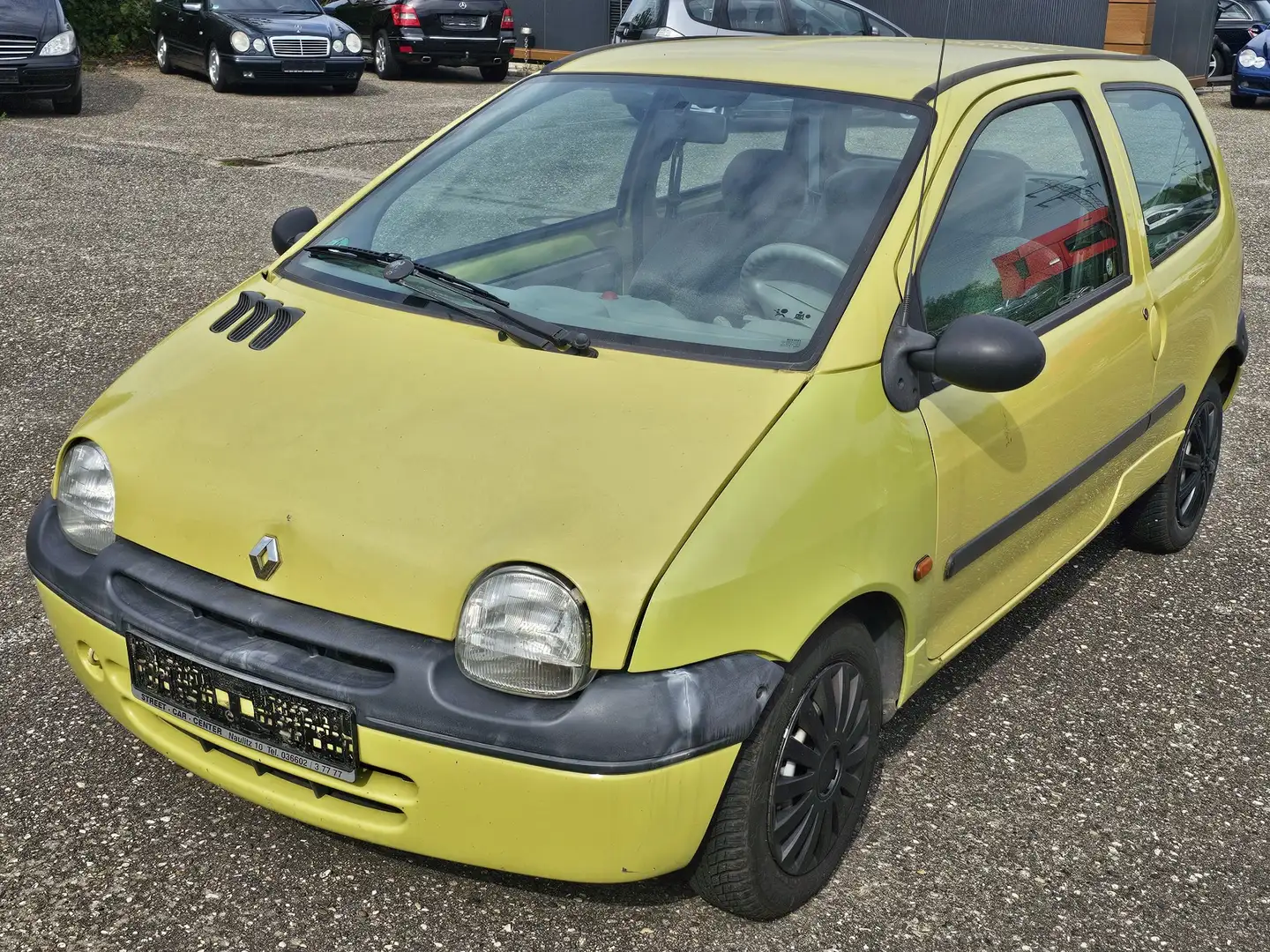 Renault Twingo Twingo 1.2 Elysee Automatik Gelb - 2