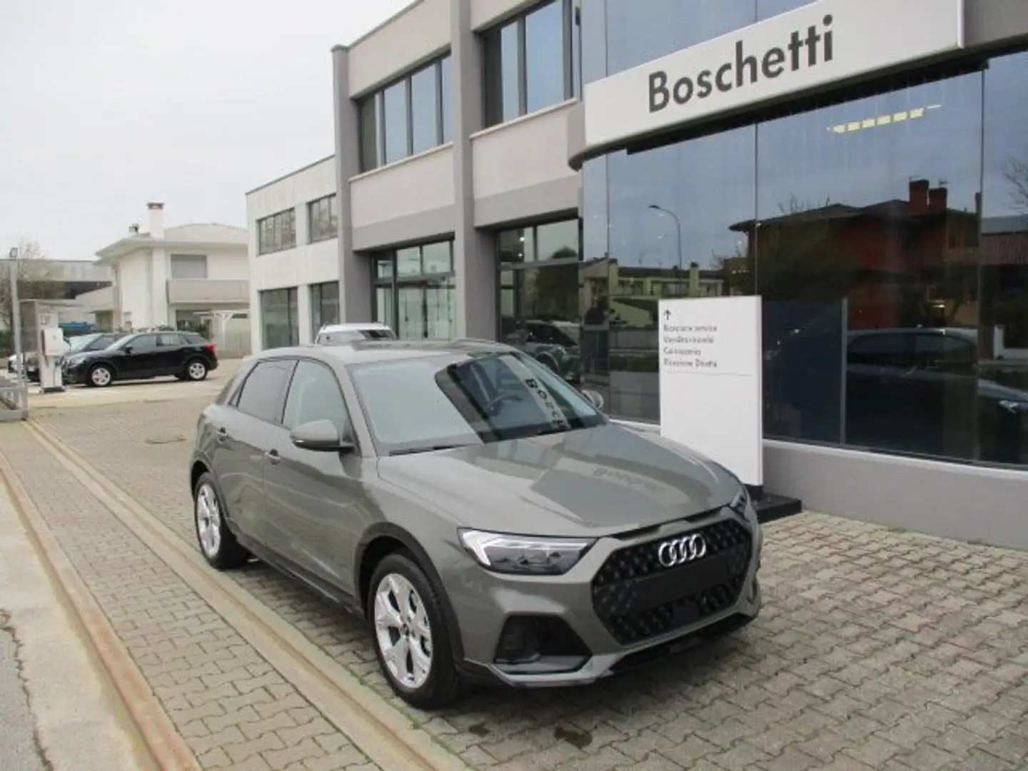Audi A1 BUSINESS ALLSTREET 30 TFSI 116 CV S TRONIC Gris - 2