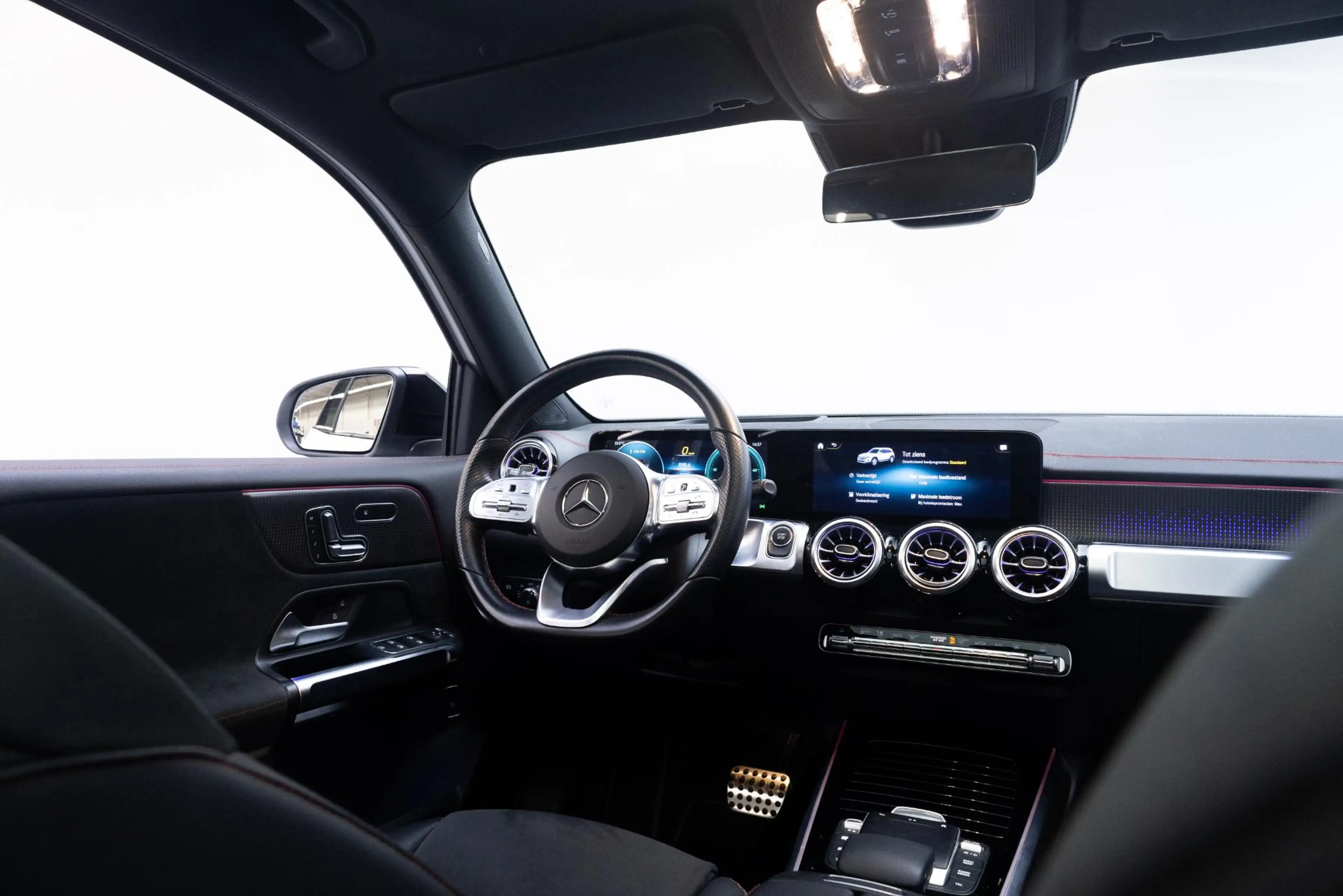 Mercedes-Benz EQB 300 4MATIC AMG Line 7p. 67 kWh | Night | Panoramadak | — photo 7