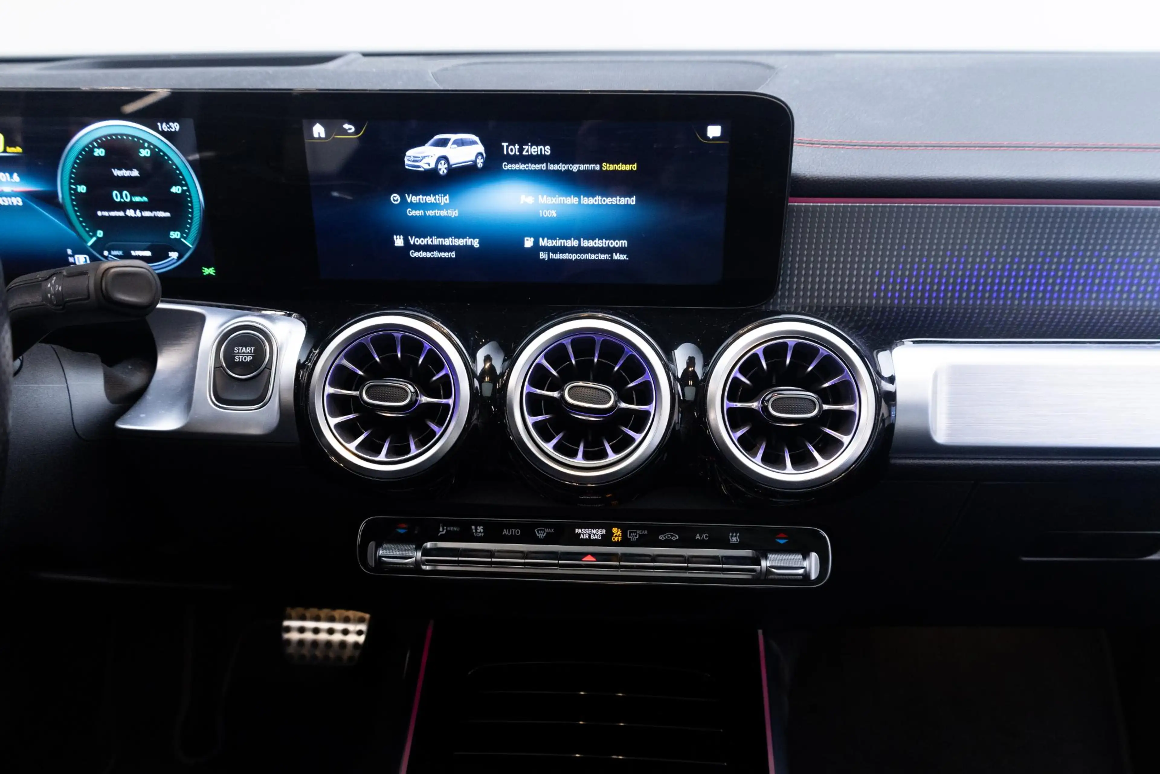 Mercedes-Benz EQB 300 4MATIC AMG Line 7p. 67 kWh | Night | Panoramadak | — photo 9