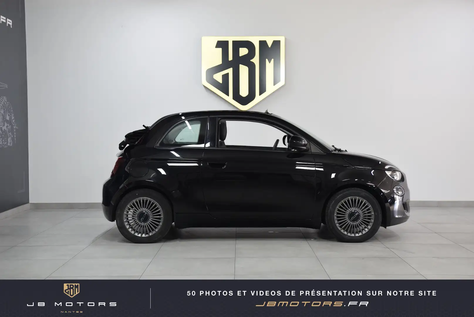 Fiat 500e 500C e 118 ch Icone Carplay / Radar AR Zwart - 2