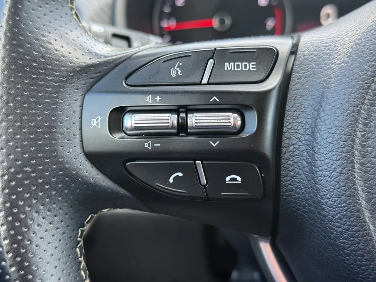 Kia Rio 120PS GT Line AT+ ACAA+KAMERA+EPH+LED+KLIMA+NAVI+S, миниатюра 12