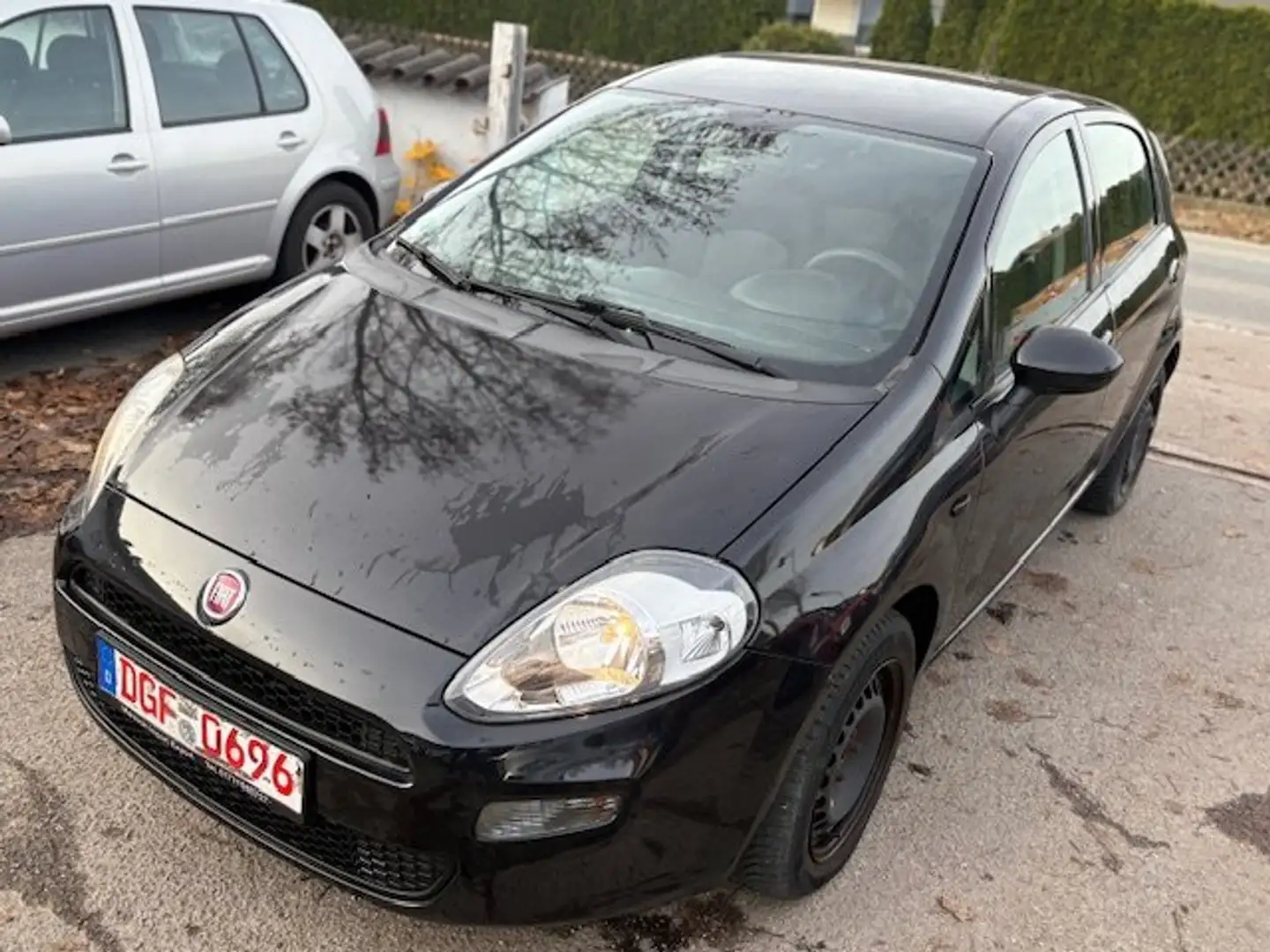 Fiat Punto Pop Euro 5 Schwarz - 2