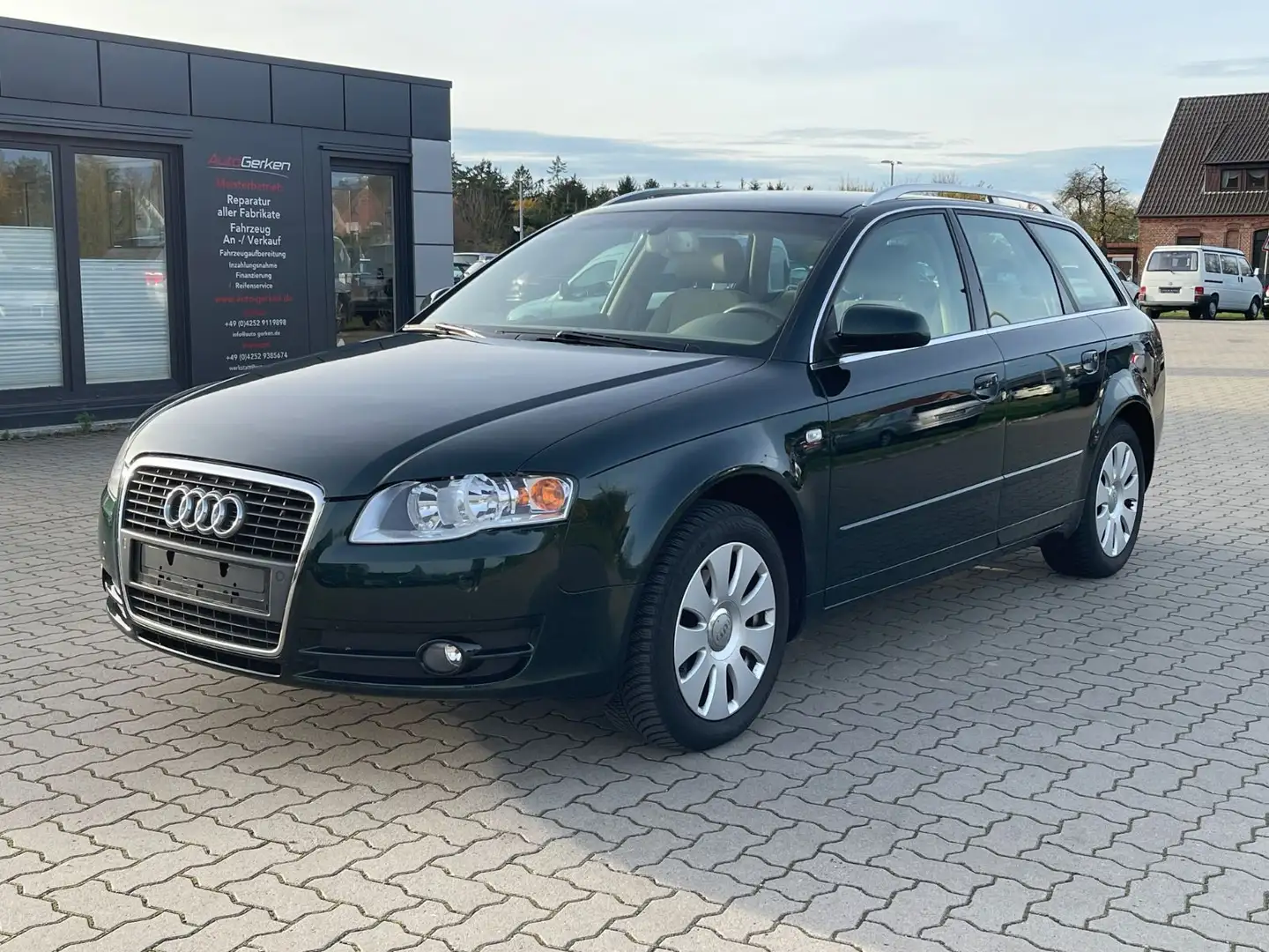Audi A4 Avant 2.0 1HD TÜV NEU 83.995 KM Grün - 2