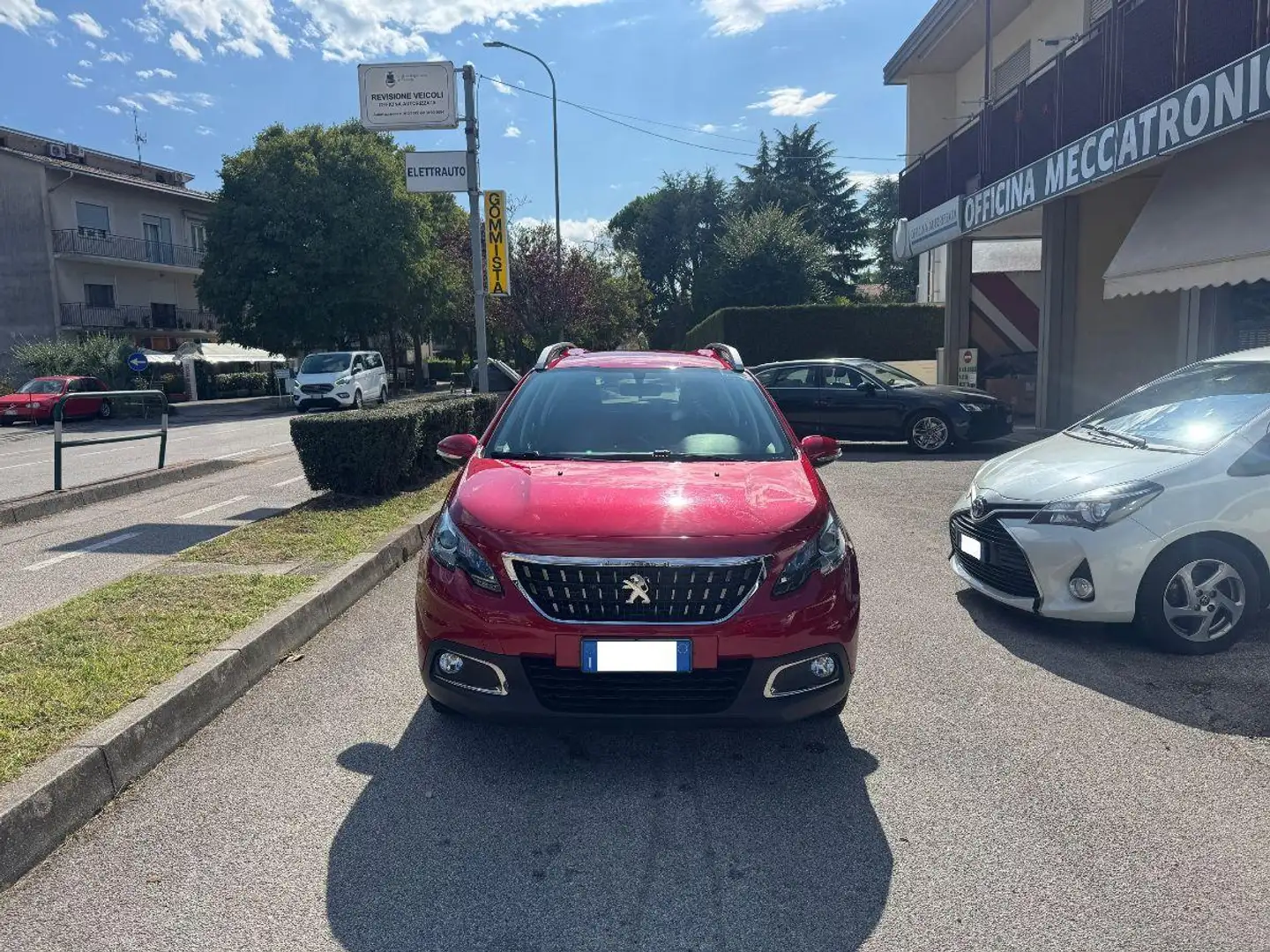Peugeot 2008 PureTech 82 Active #UNICOPROPRIETARIO Rosso - 2