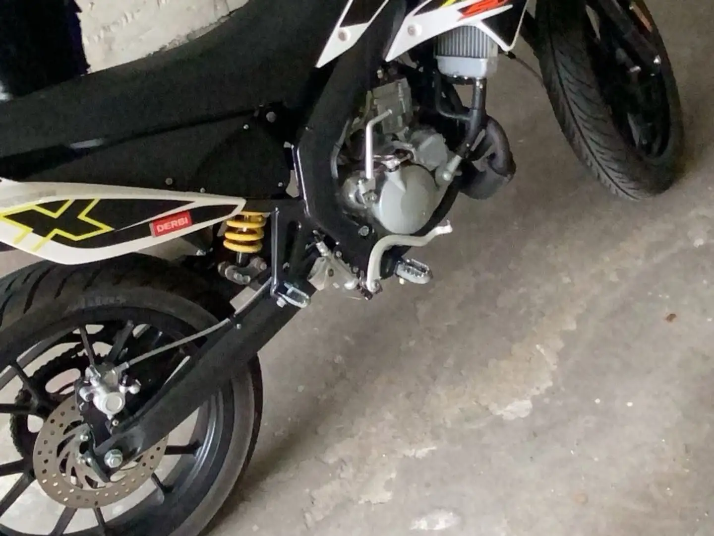 Derbi X-Treme Black - 2