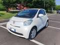 Toyota iQ iQ 1.0 cvt (multidrive) E5 OK NEOPATENTATI Blanco - thumbnail 1
