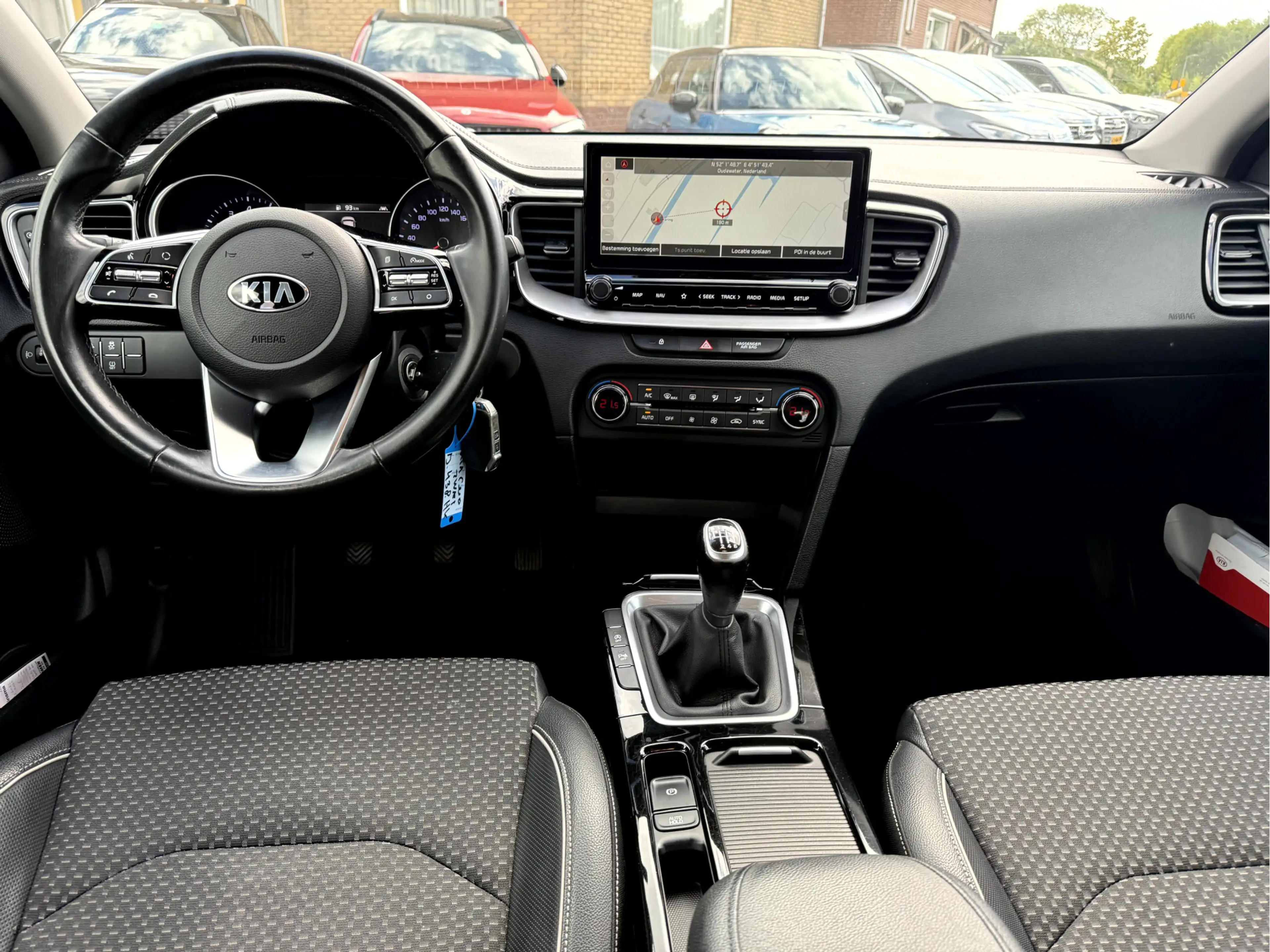 Kia XCeed 1.0 T-GDi 120pk DynamicLine 18''Lmv, Camera, Trekh — photo 6