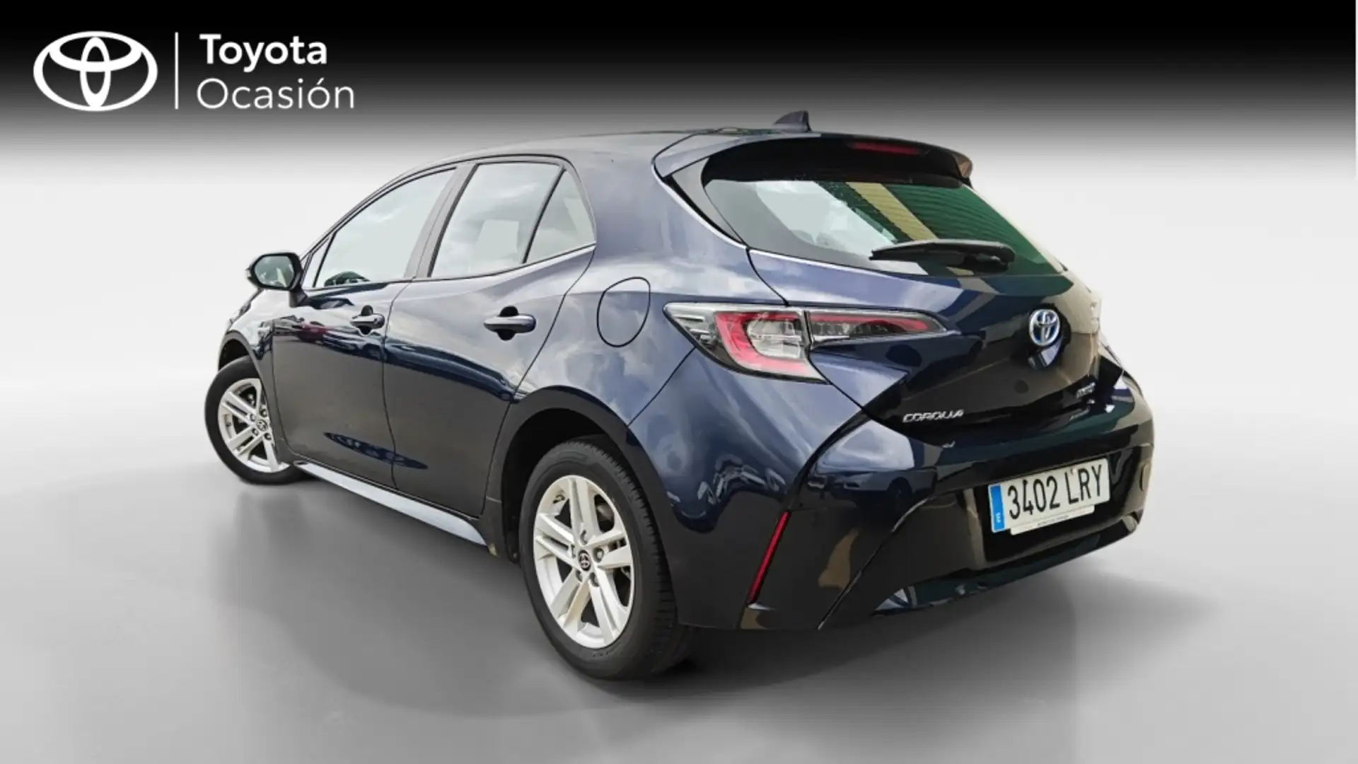 Toyota Corolla BERLINA CON PORTON 1.8 HYBRID ACTIVE TECH E-CVT 12 Bleu - 2