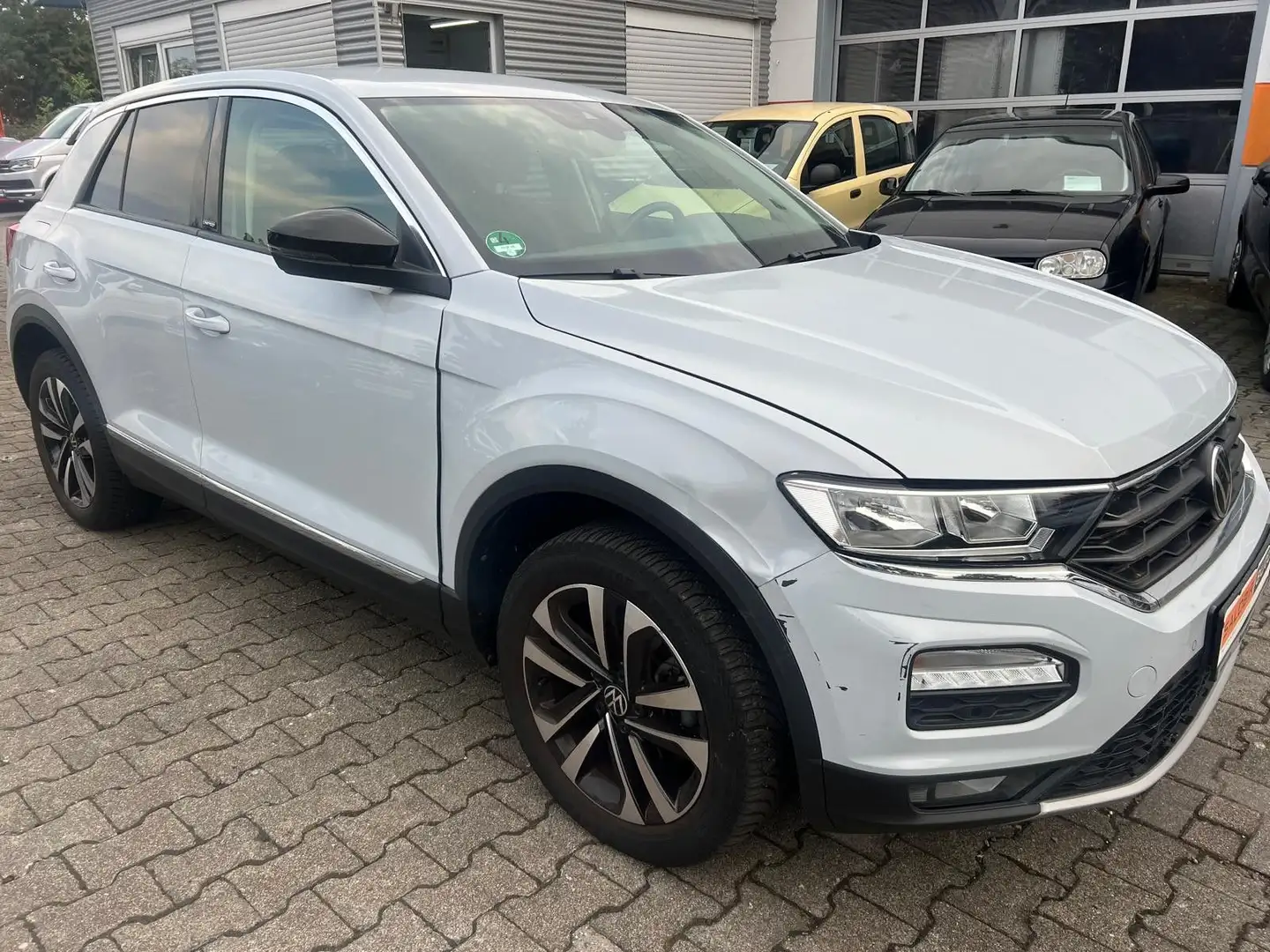 Volkswagen T-Roc United 1.5 Weiß - 2