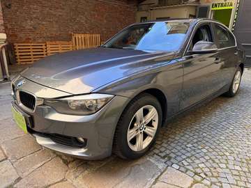 318d Luxury *INTERNI in PELLE*