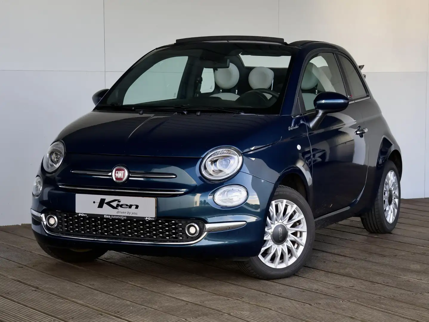 Fiat 500C 1.0 Hybrid Dolcevita | Groot Navi | Clima | Cruise Blauw - 2