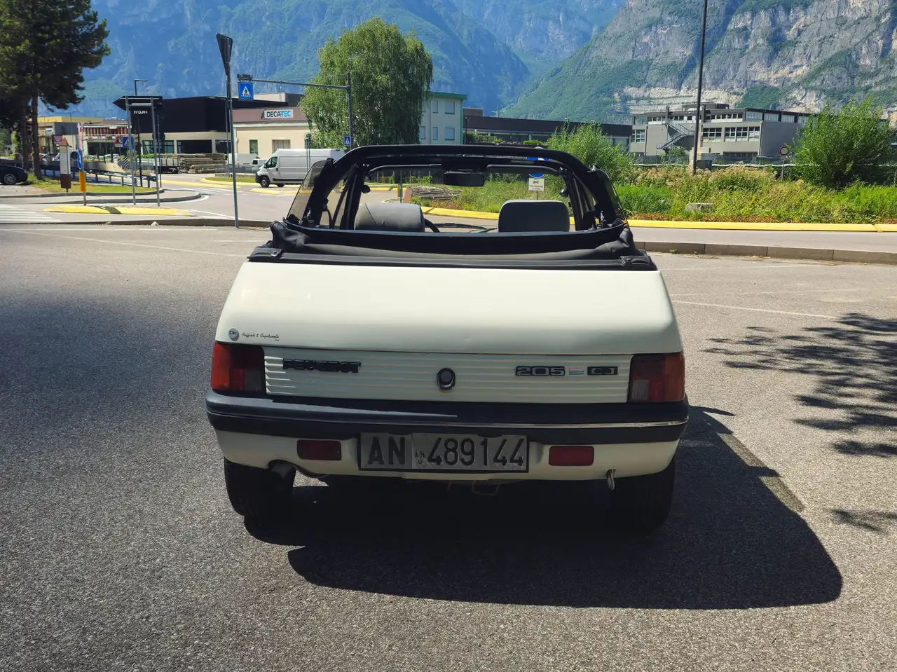 Peugeot 205 Cabrio 1.1 Junior, foto 3