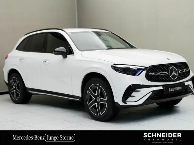 Mercedes-Benz GLC 300 de 4MATIC mit EQ Hybrid Technologie Österreich-Edi Ansicht 1
