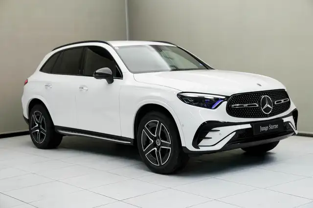 Mercedes-Benz GLC 300 de 4MATIC mit EQ Hybrid Technologie Österreich-Edi Ansicht 2