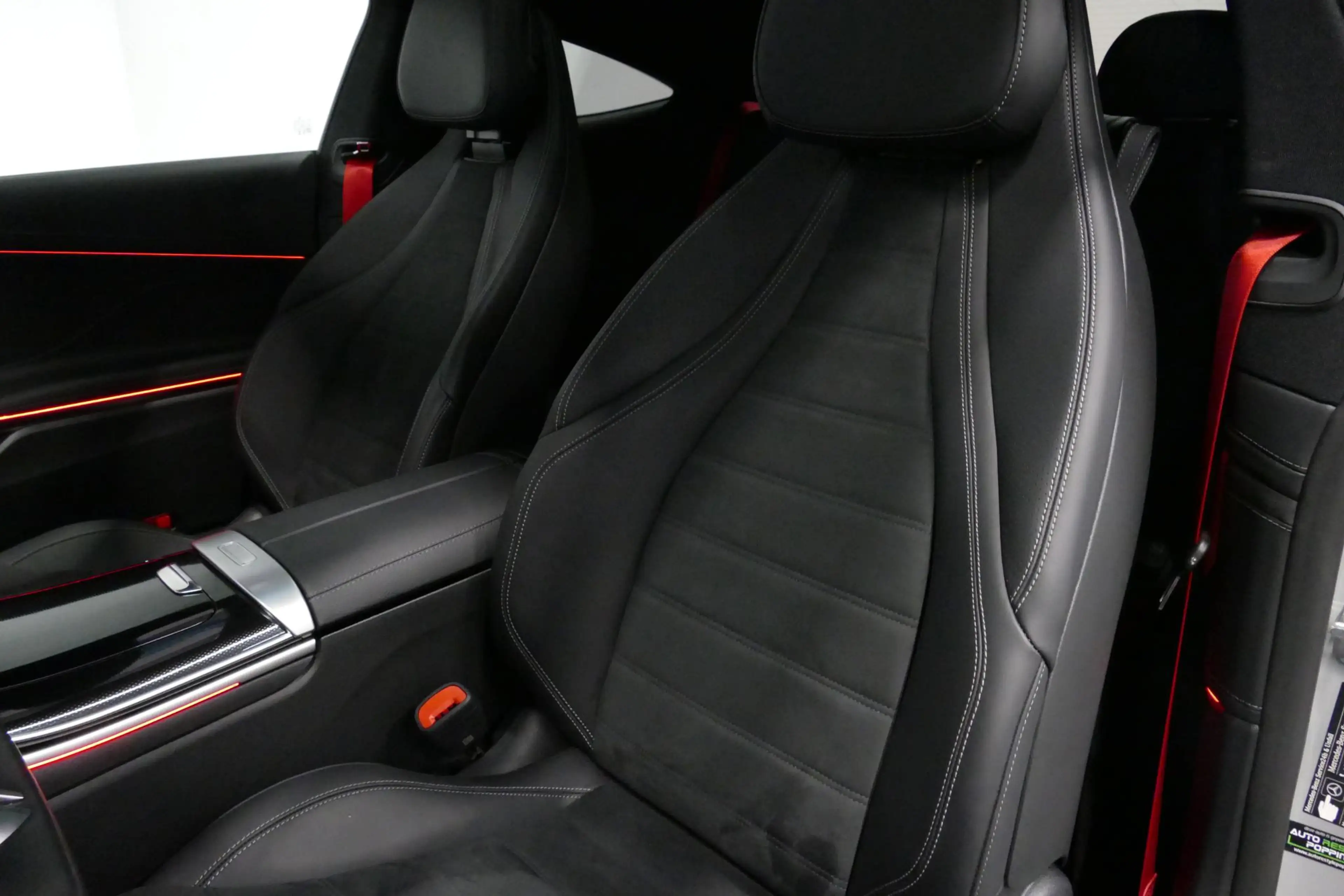 Mercedes-Benz CLE 300 Coupé e AMG Line / CLE 53 AMG Look / CLE 53 AMG Di — photo 7