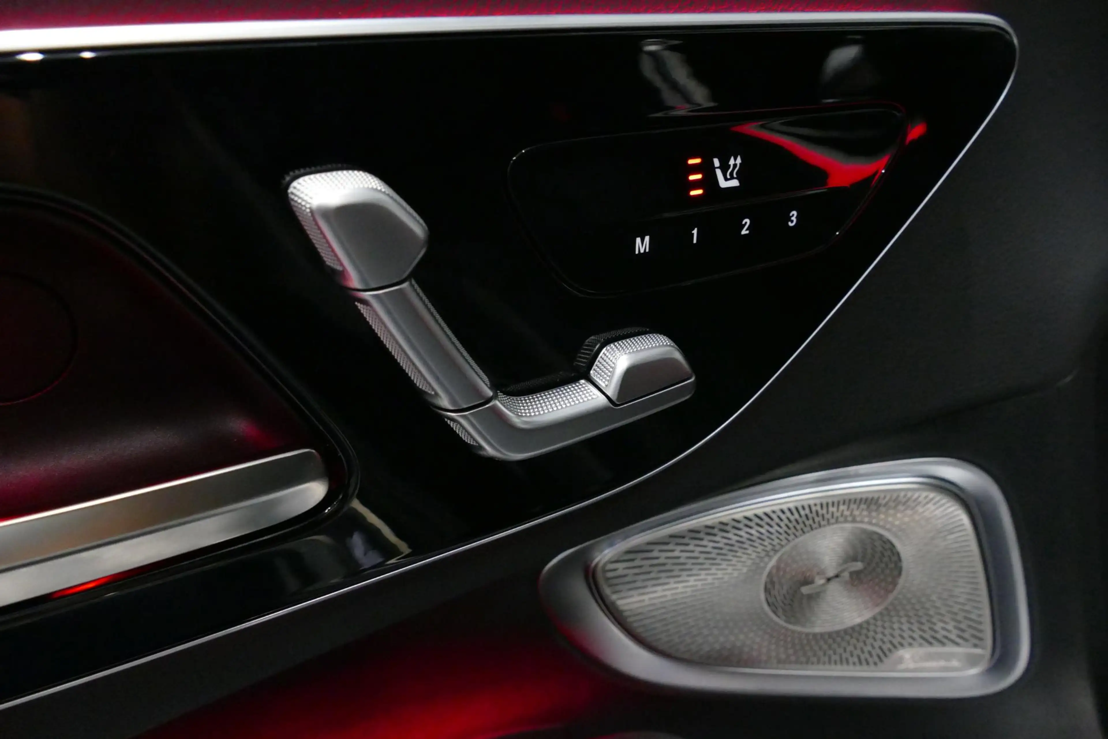 Mercedes-Benz CLE 300 Coupé e AMG Line / CLE 53 AMG Look / CLE 53 AMG Di — photo 12