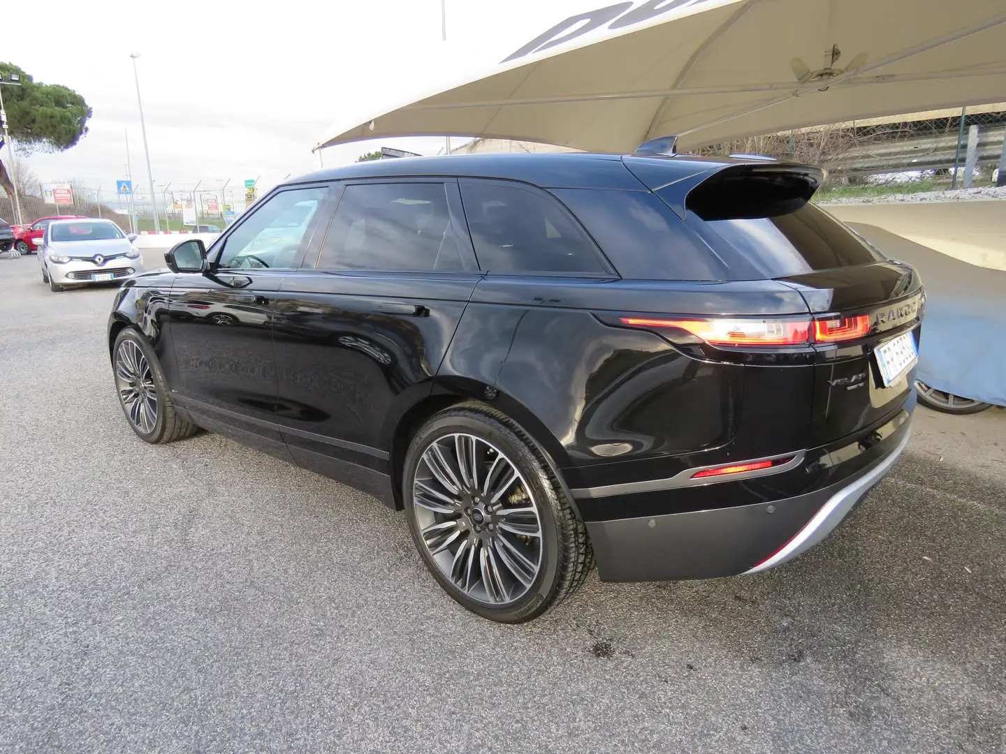 Land Rover Range Rover Velar 2.0 i4 R-Dynamic SE 240cv 59.000Km! Nero - 2