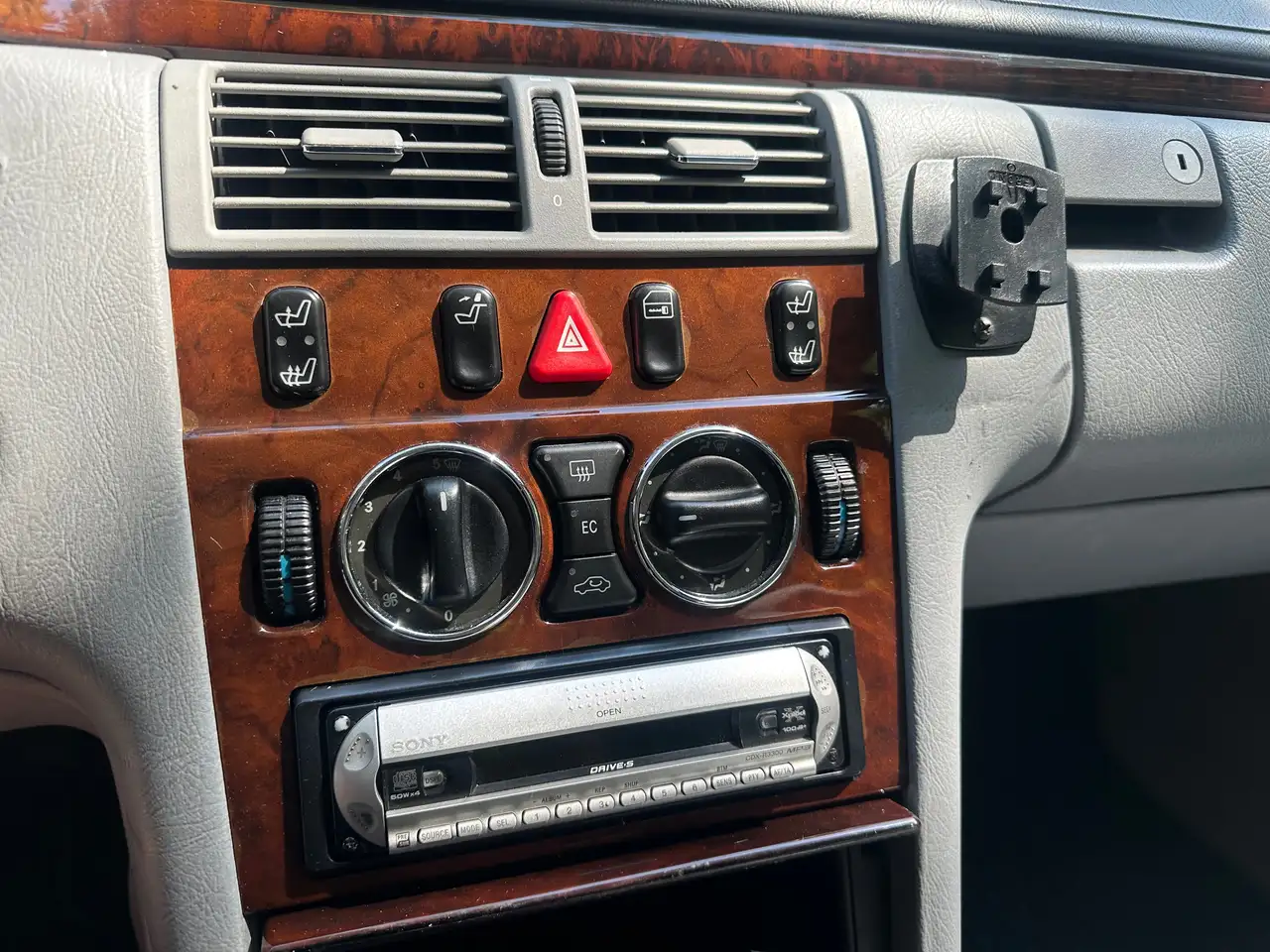 Mercedes-Benz E 230 Automatik! Elegance!, foto 9