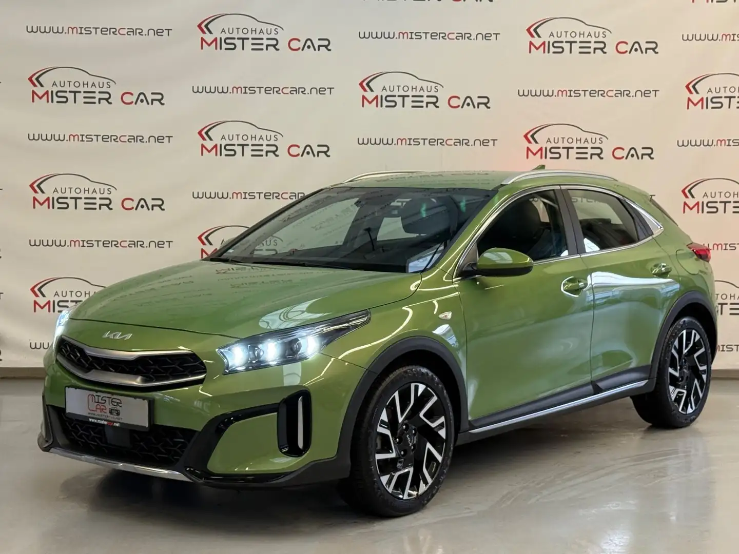 Kia XCeed Vision DCT7 ACC/NAVI/Bi-LED/KAM/SPUR/18ALU Grün - 1