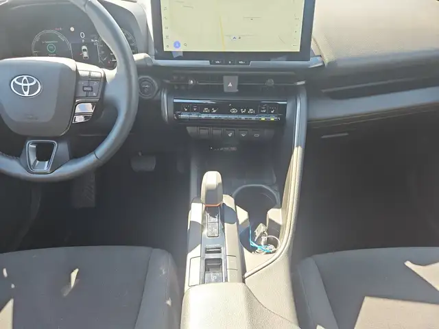Toyota C-HR view 12