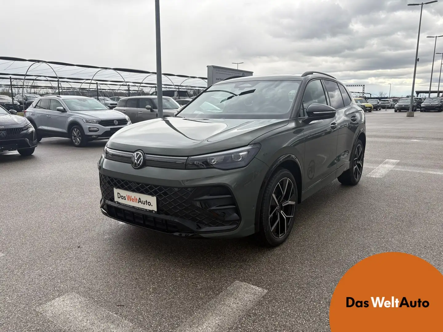 Volkswagen Tiguan Sport TDI DSG Grün - 1