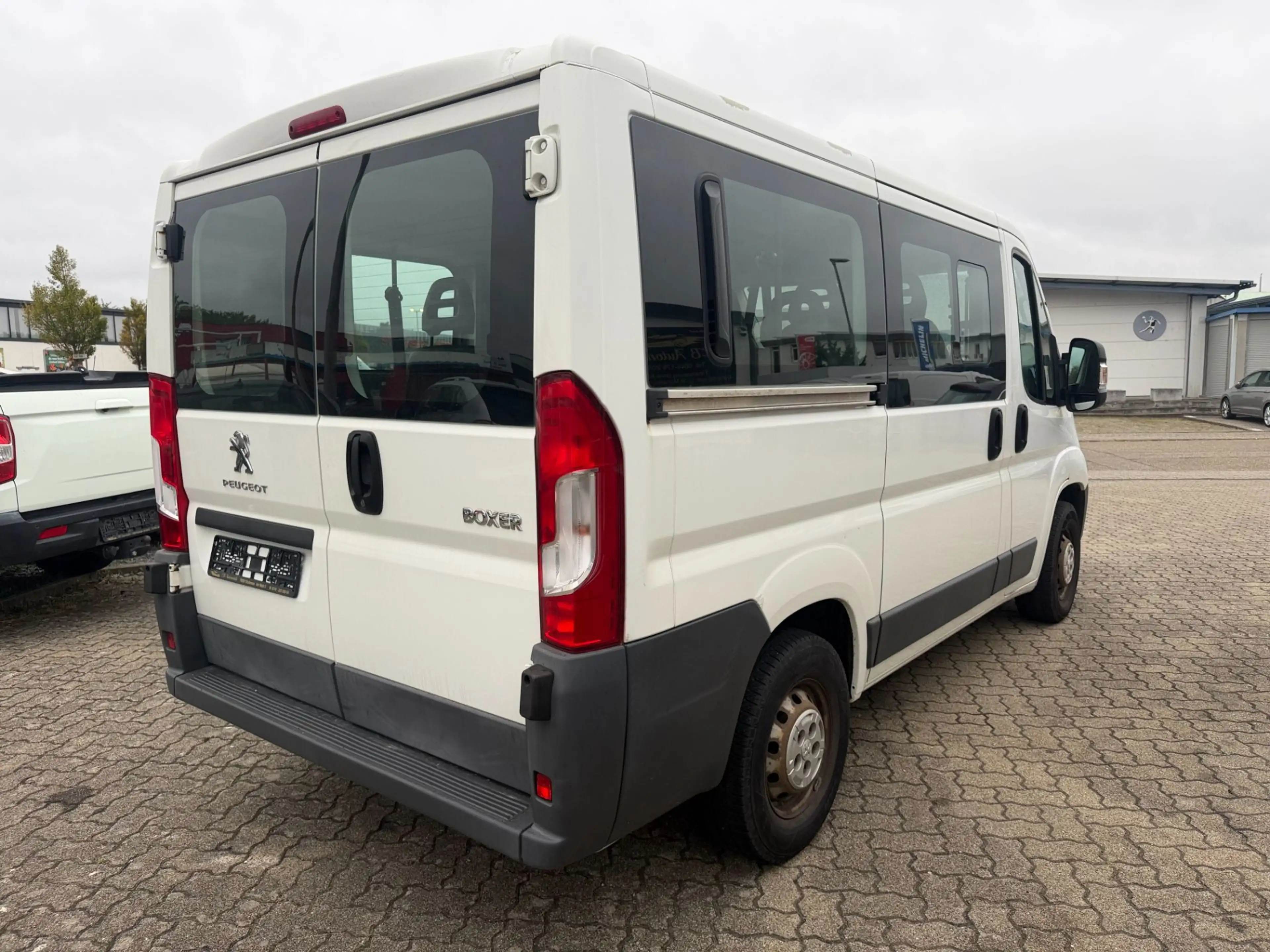 Peugeot Boxer Luxusbus 3000 L1H1 2,0 BlueHDi — photo 8