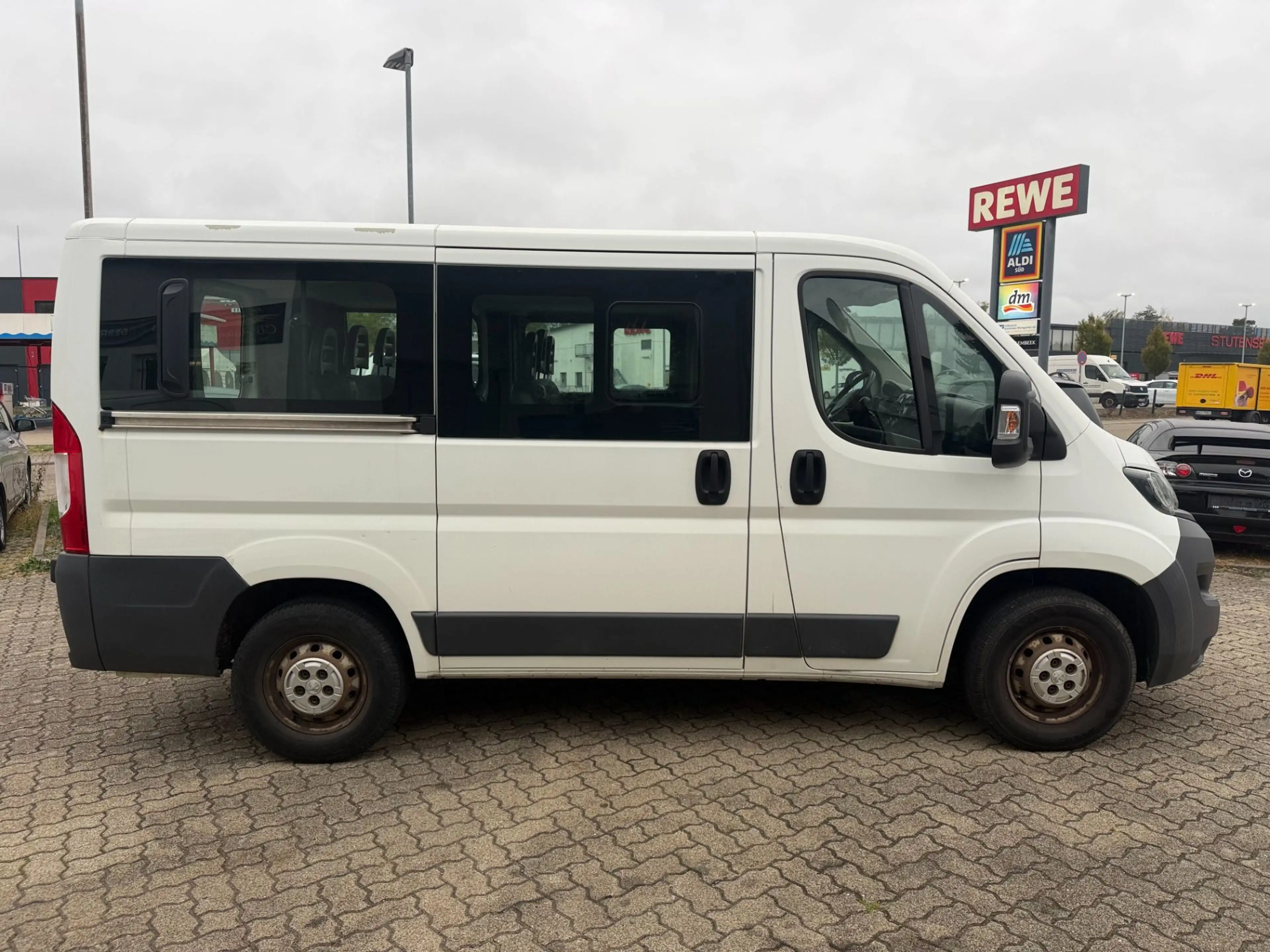 Peugeot Boxer Luxusbus 3000 L1H1 2,0 BlueHDi — photo 7