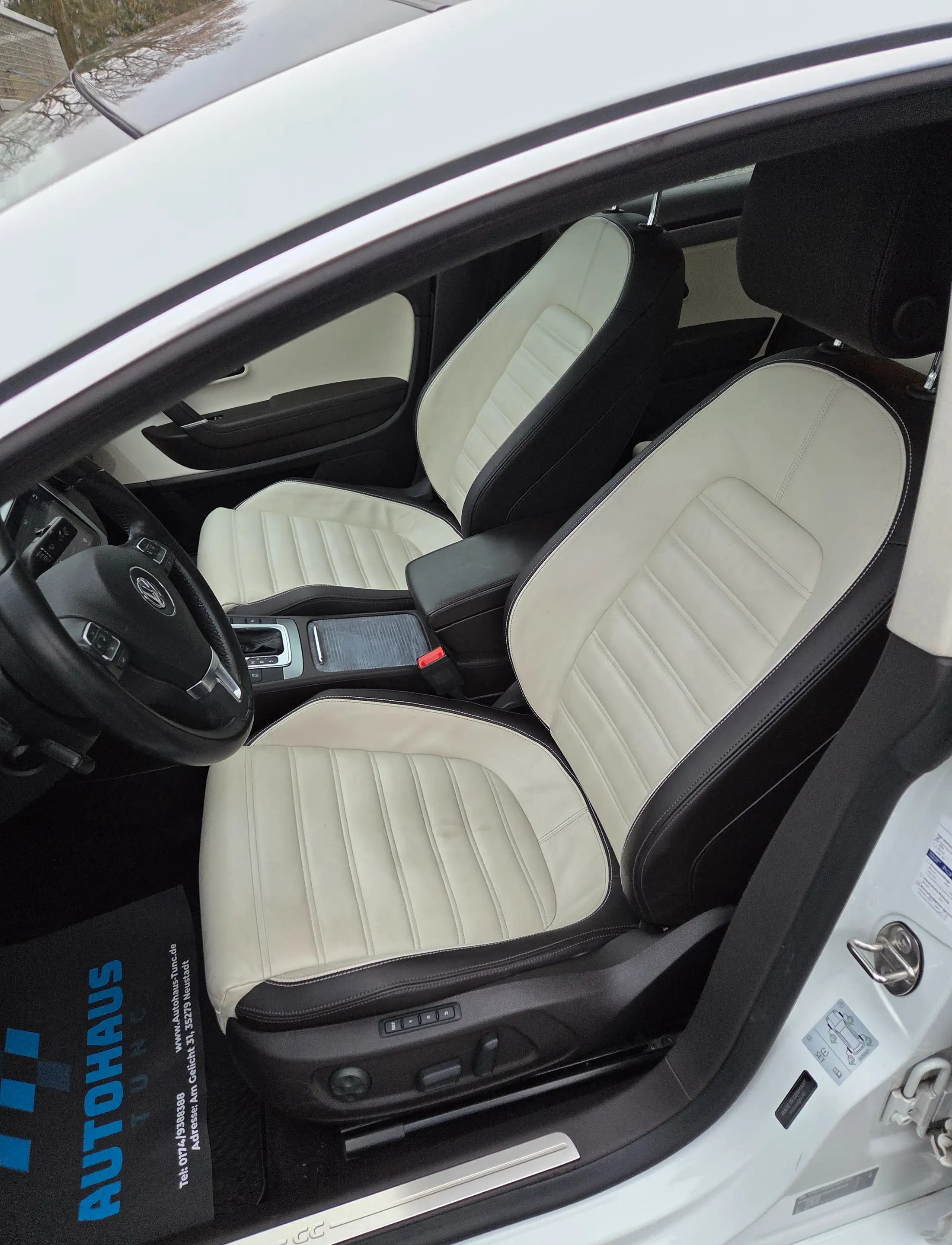 Volkswagen CC Bi-Xenon, Leder, Navi, Panorama, Tempomat, LM-Felg — photo 10