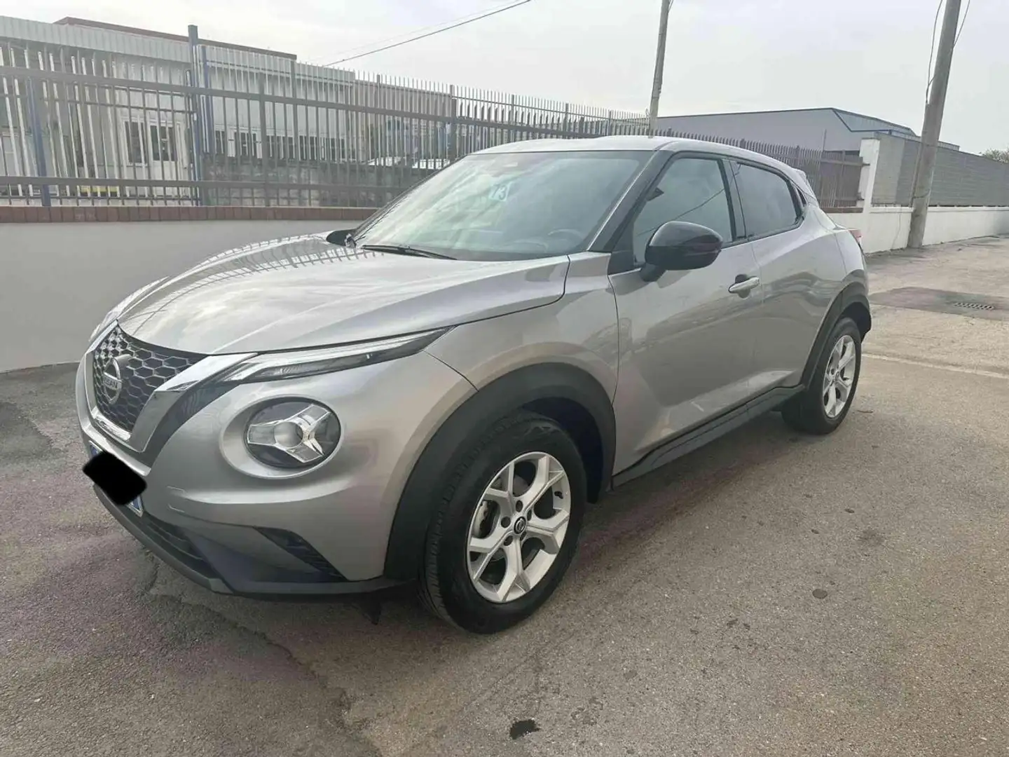Nissan Juke 1.0 DIG-T 114 CV DCT Tekna Argento - 2