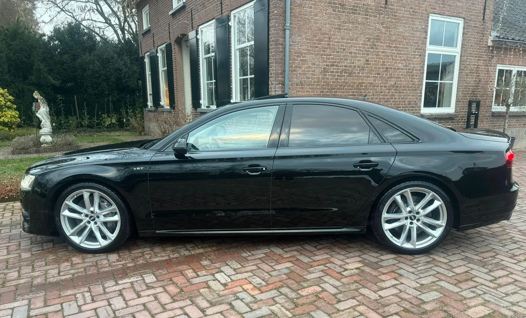 Audi A8 4.0 TFSI S8 plus quattro Pro Line+ Nieuwstaat!! HU Noir - 2