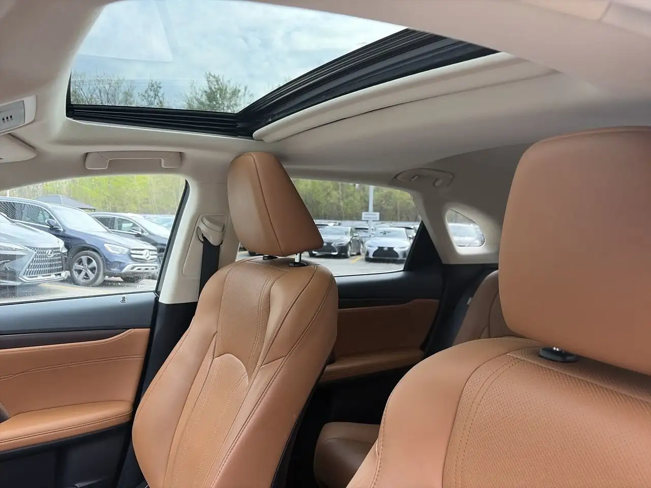 Lexus RX снимка Lexus RX