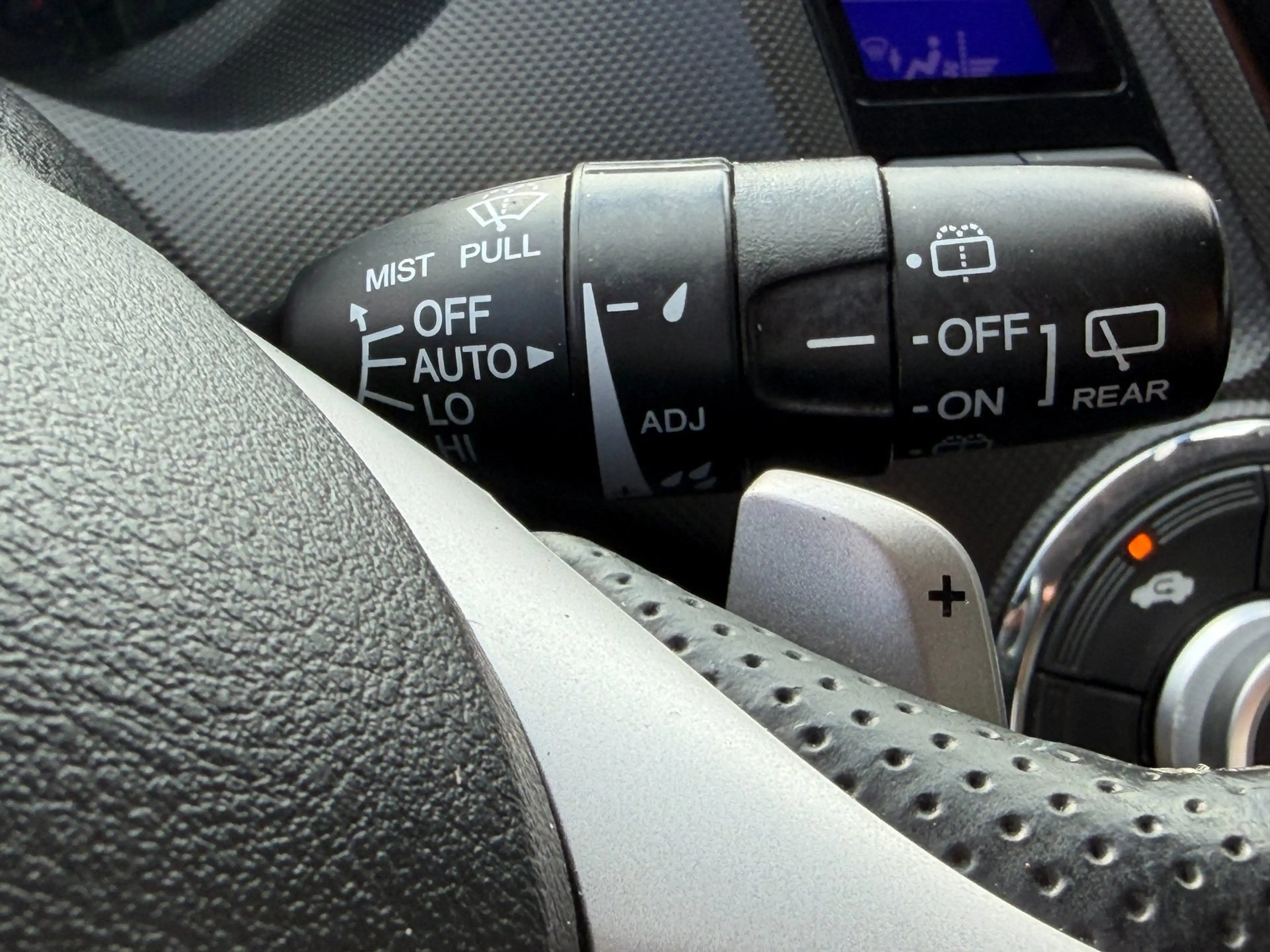 Honda Insight 1.3 Executive Aut. Leer Navi Clima Cruise Park.Sen — photo 19