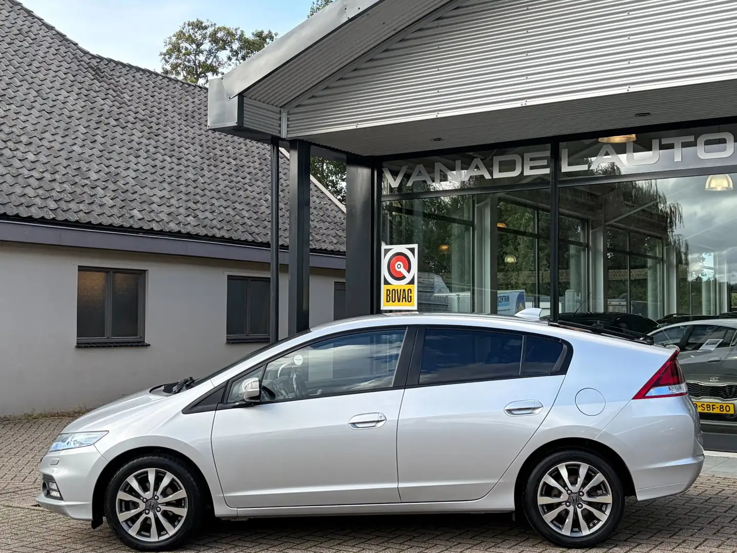 Honda Insight 1.3 Executive Aut. Leer Navi Clima Cruise Park.Sen Grau - 2