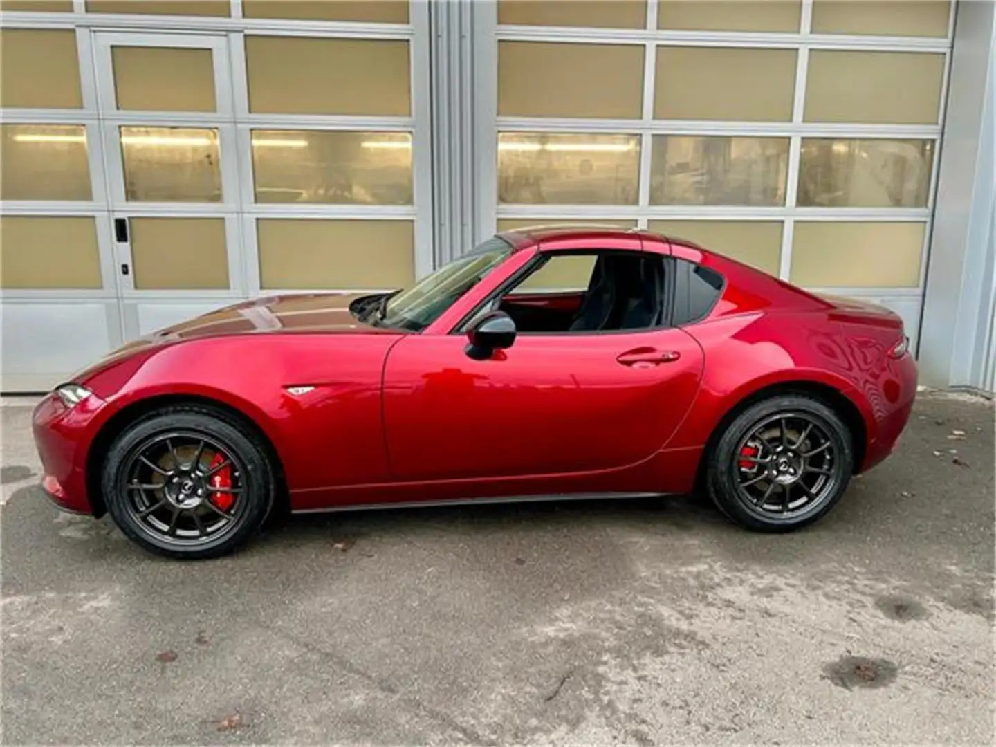 Mazda MX-5 RF G132 Skyactiv Homura mit E Verdeck Modell Rot - 2