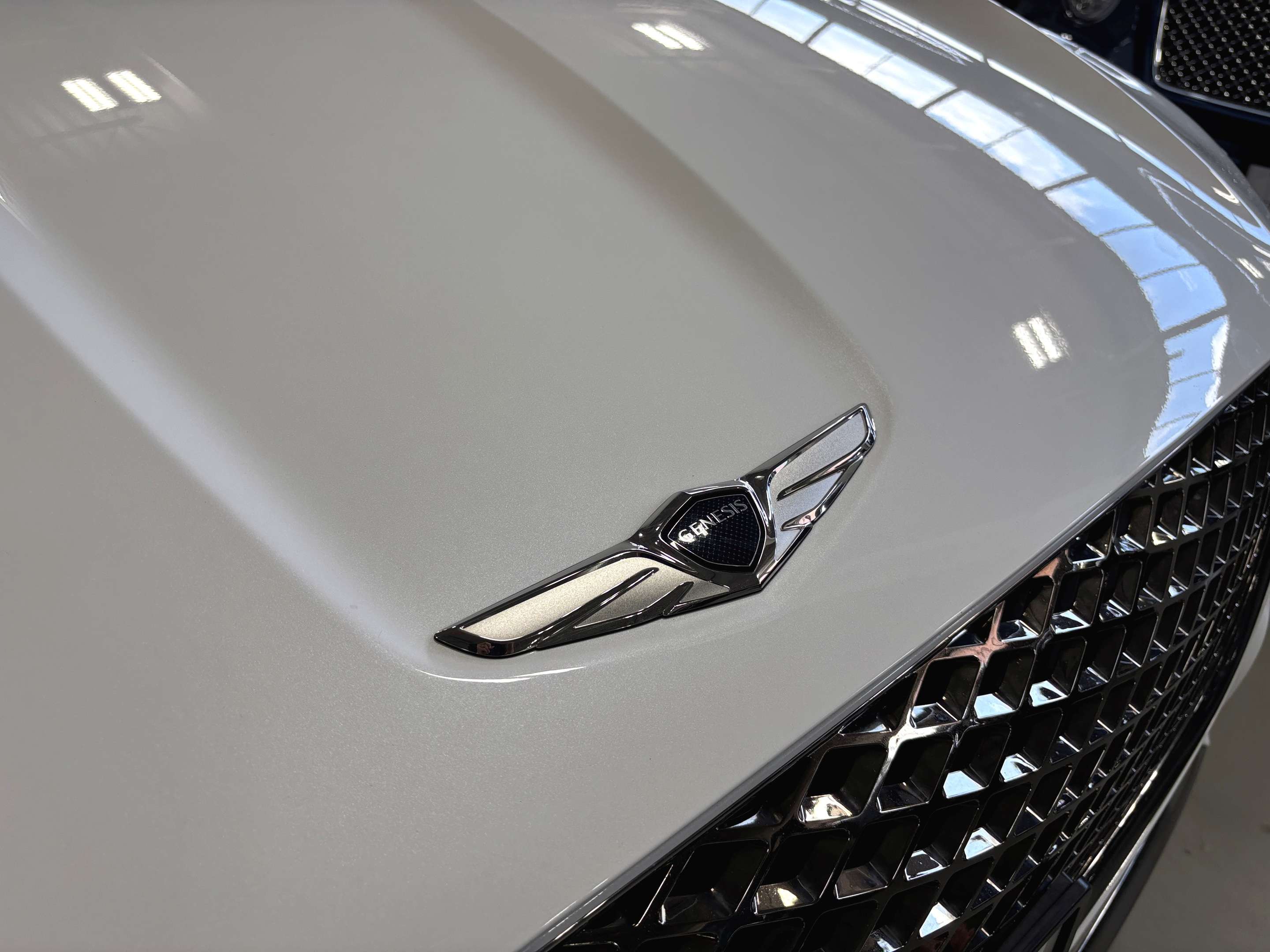 2025 Genesis GV70