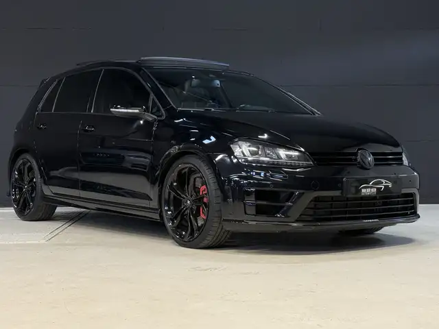 Volkswagen Golf view 5