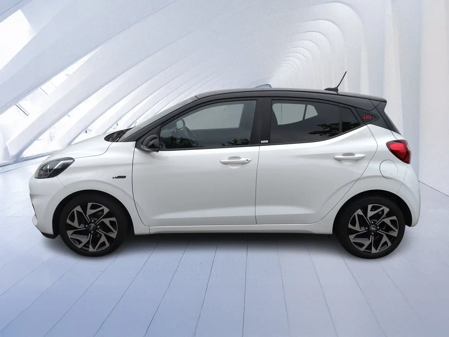 Hyundai i10 i10 1.0 N Line (EURO 6d)(OPF) Klima/Sitzhzg./BC crna - 2